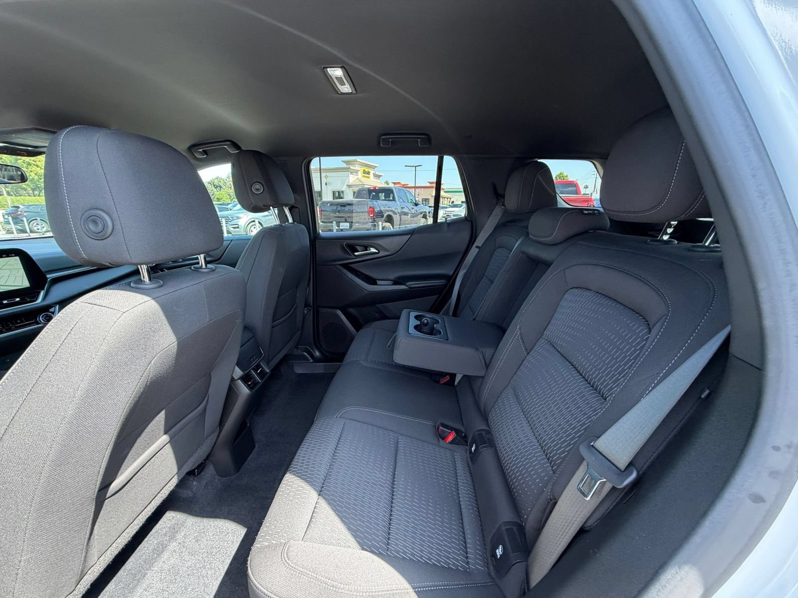 Thumbnail: 2025 Chevrolet Equinox - 26