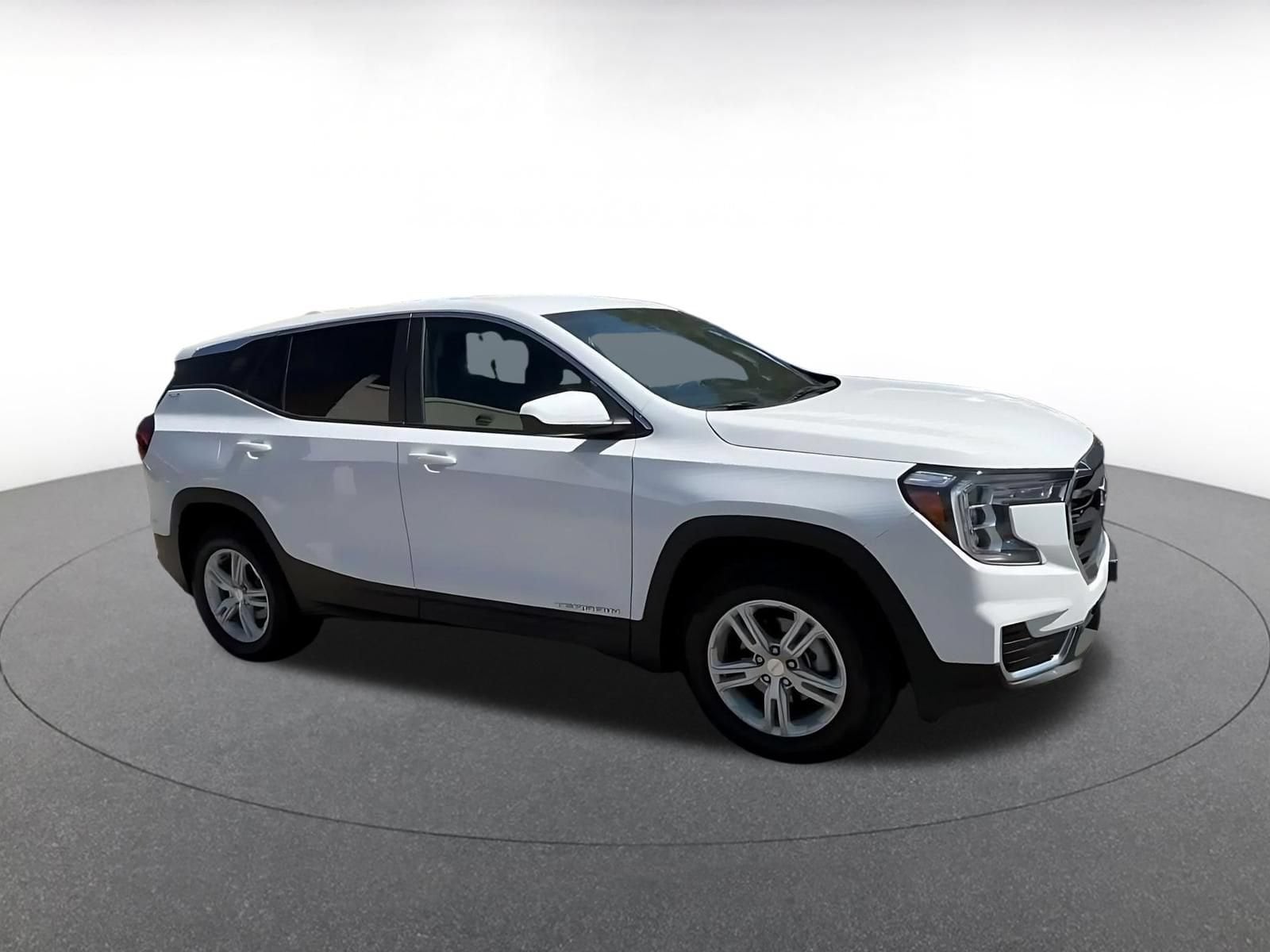Thumbnail: 2024 GMC Terrain - 2
