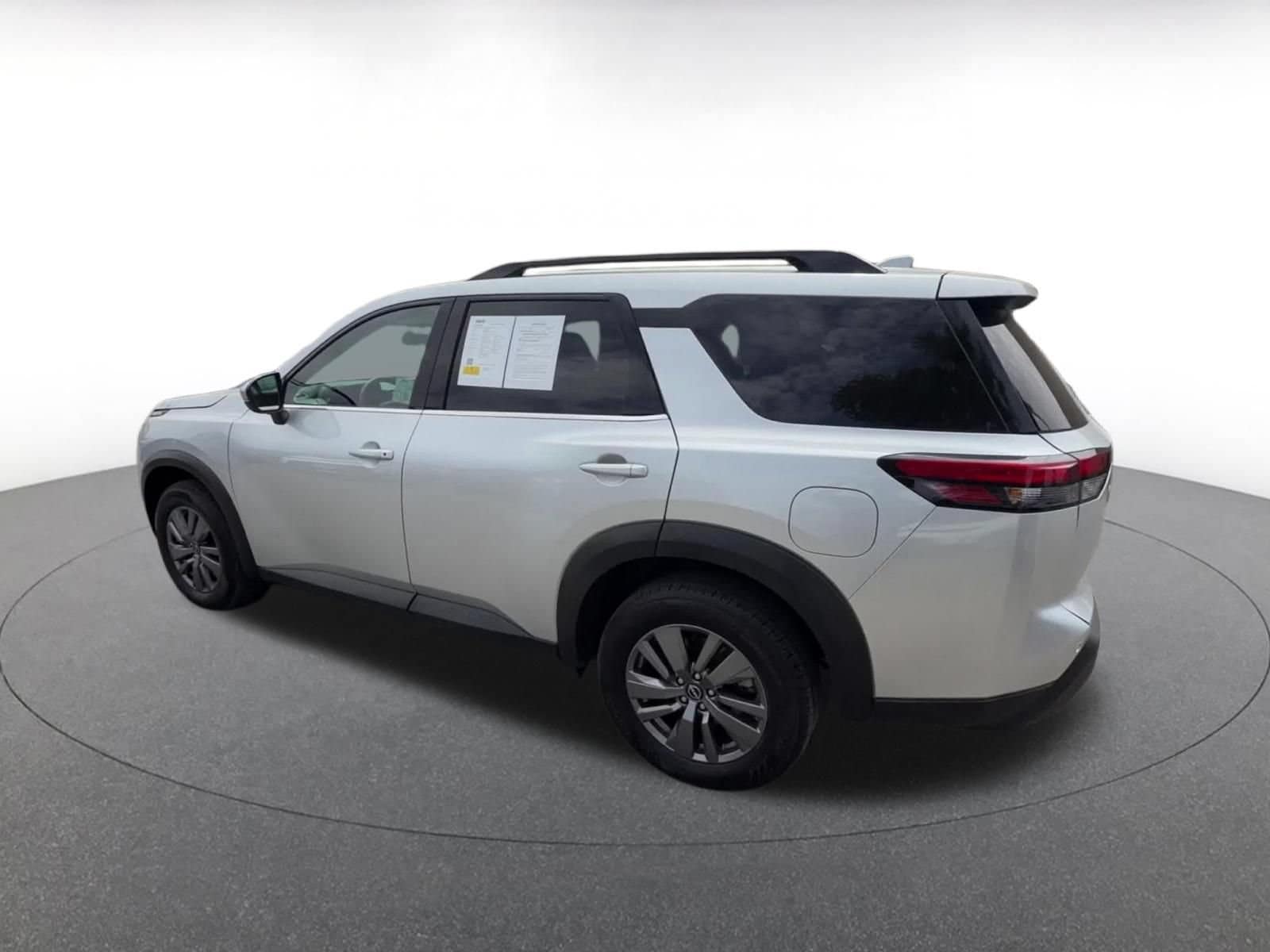 Thumbnail: 2025 Nissan Pathfinder - 9