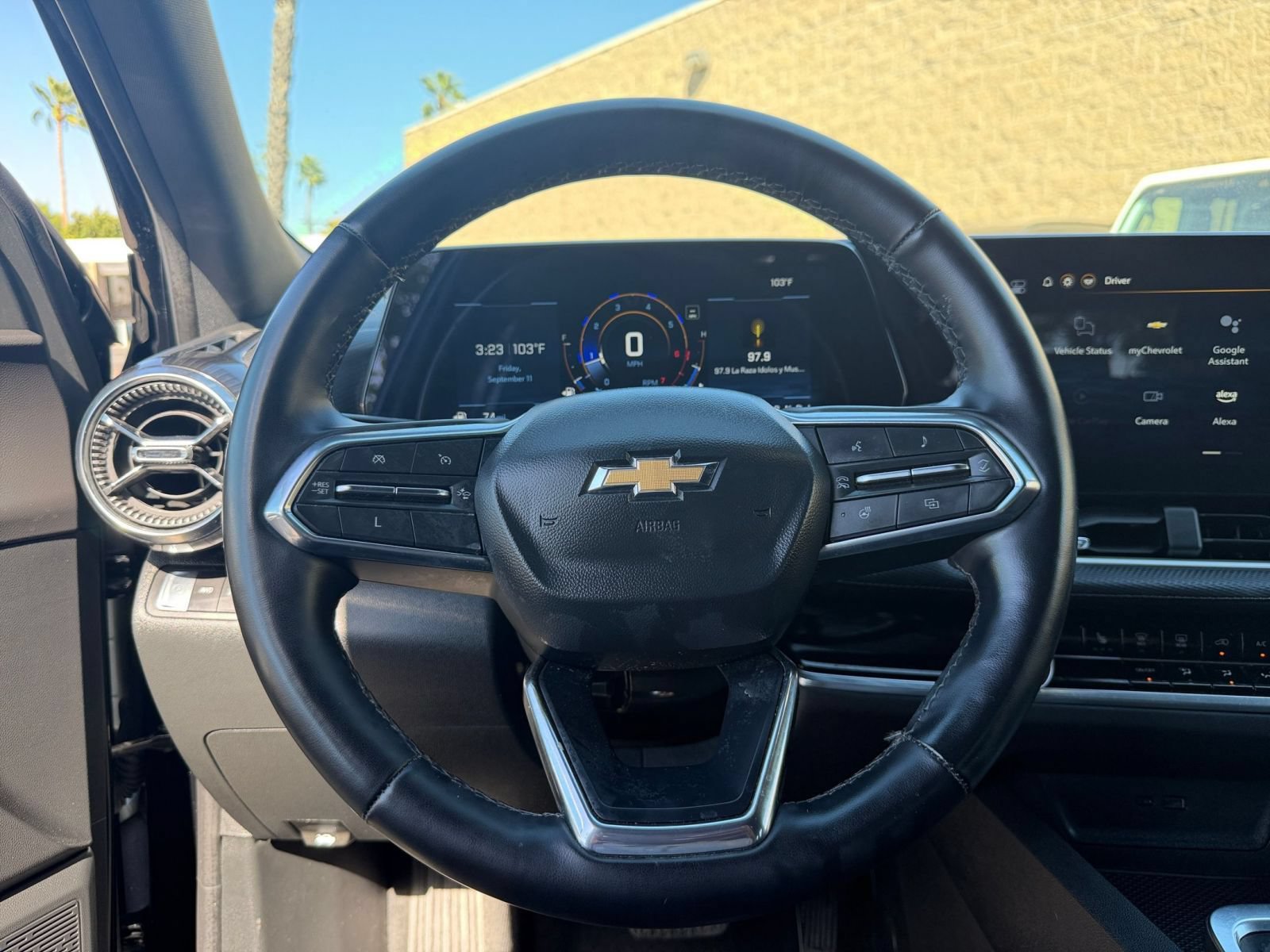 Thumbnail: 2025 Chevrolet Equinox - 27