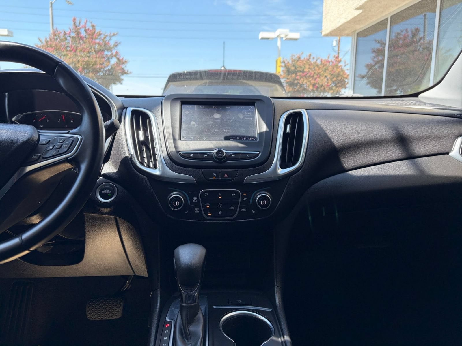 Thumbnail: 2024 Chevrolet Equinox - 16
