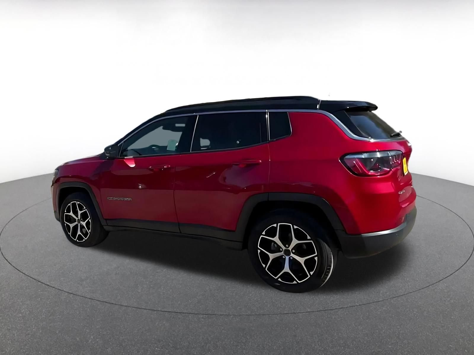 Thumbnail: 2025 Jeep Compass - 9