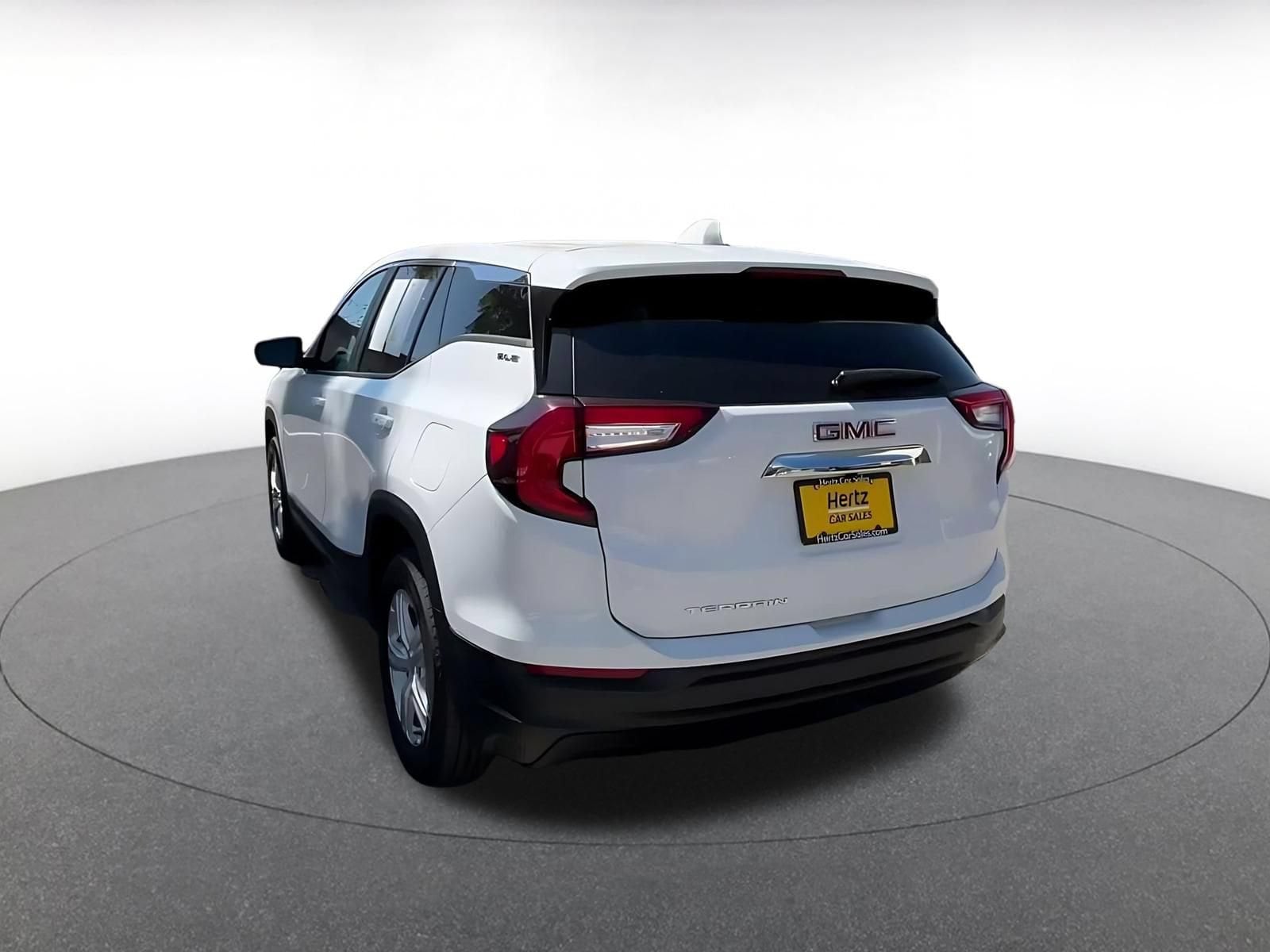 Thumbnail: 2024 GMC Terrain - 10