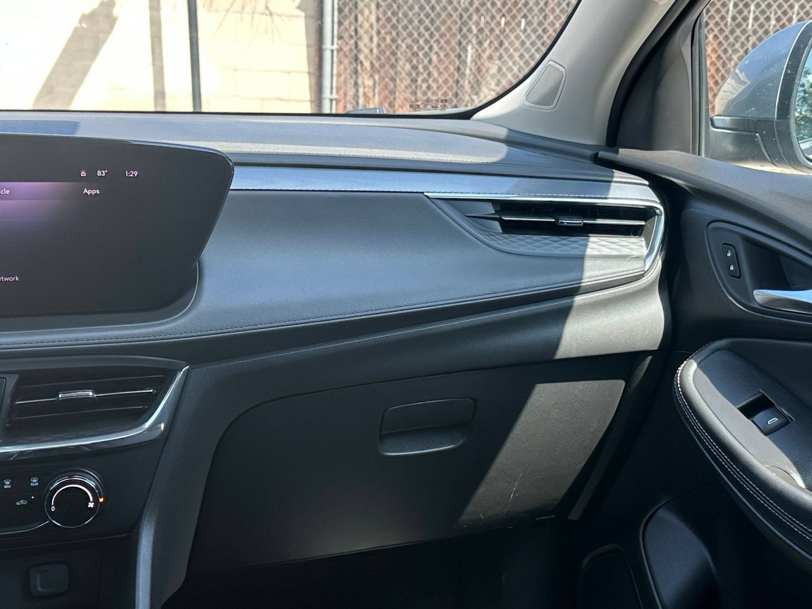 Thumbnail: 2025 Buick Encore GX - 33