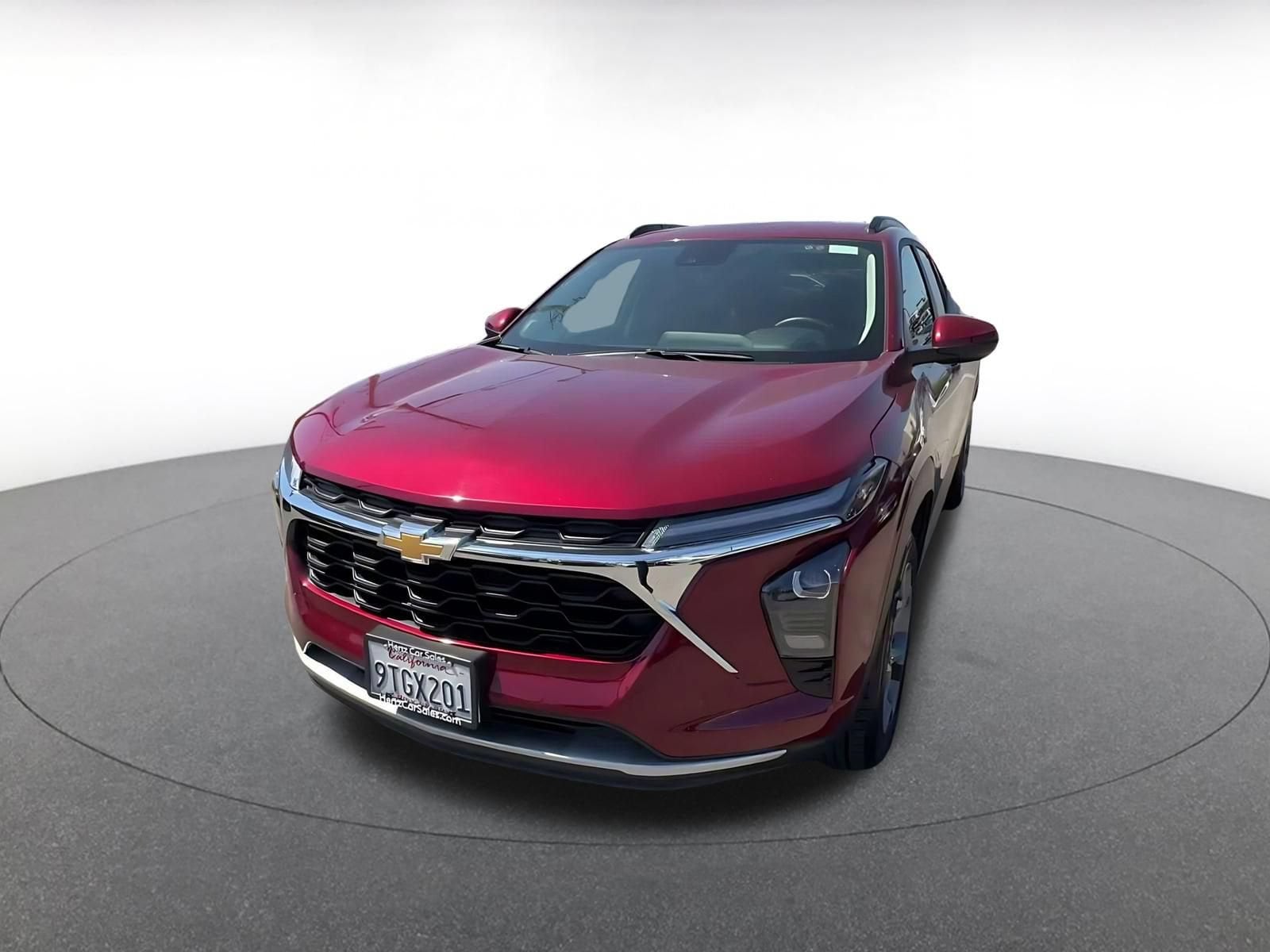 Thumbnail: 2025 Chevrolet Trax - 6