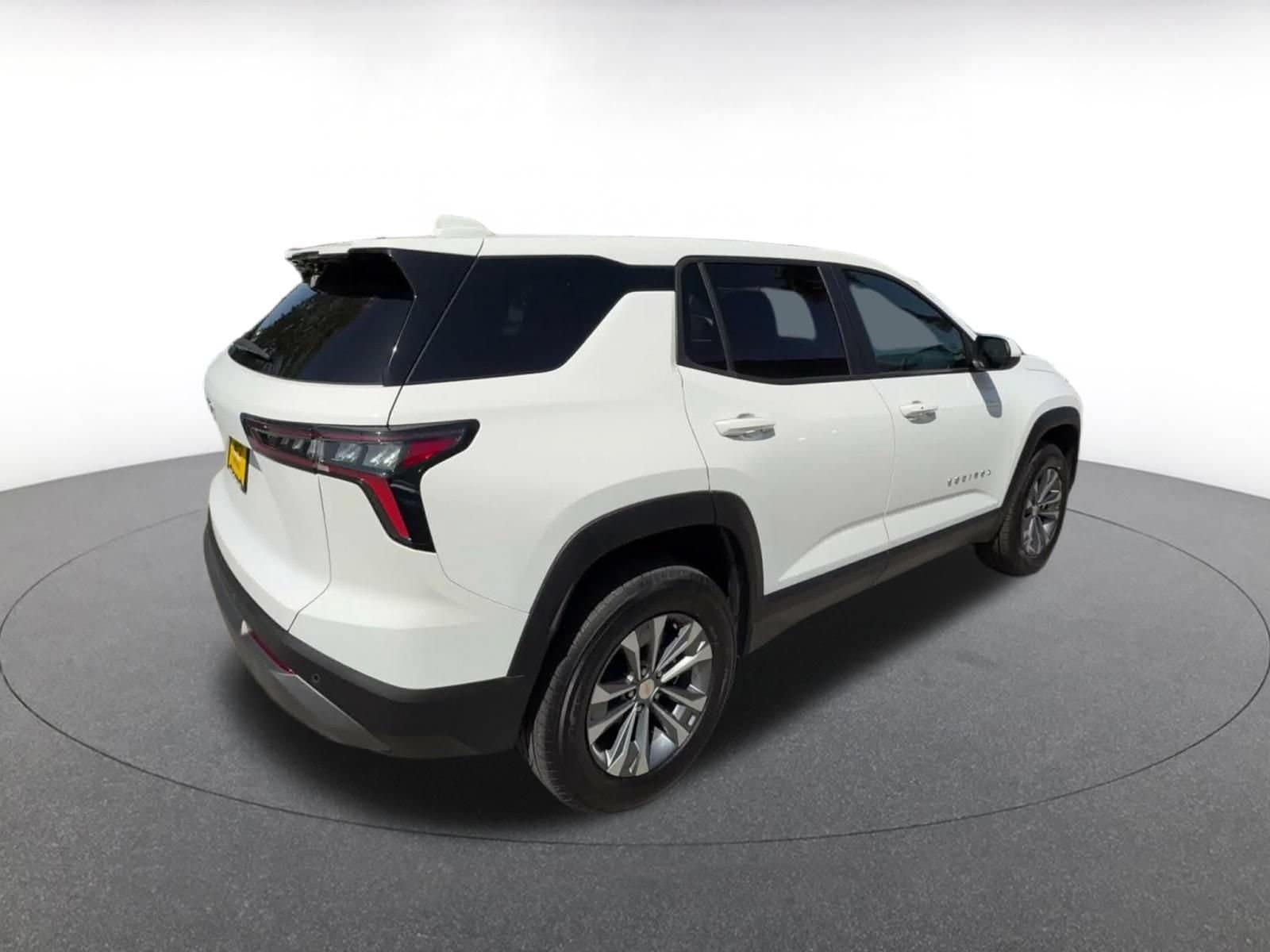 Thumbnail: 2025 Chevrolet Equinox - 14