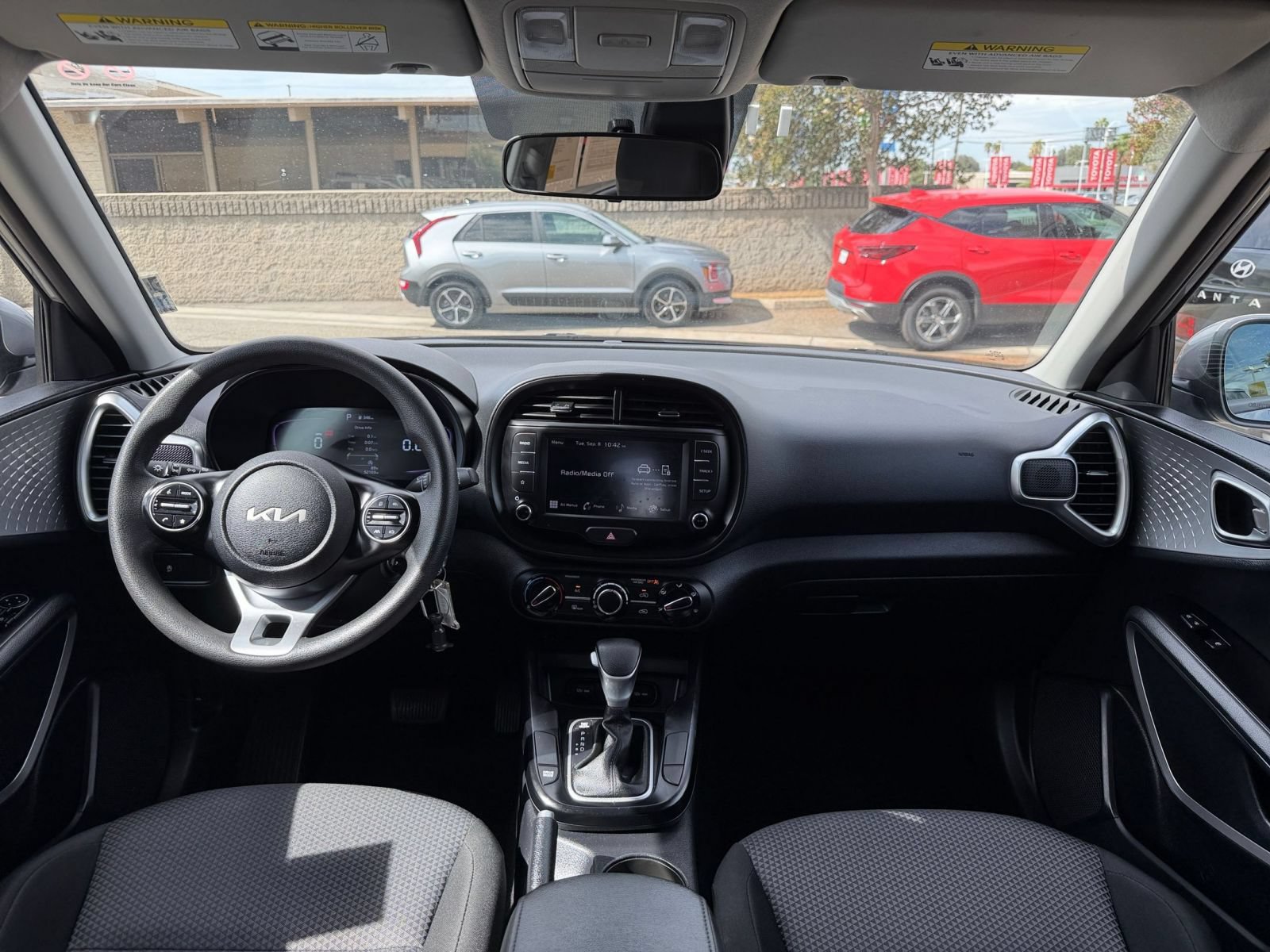 Thumbnail: 2025 Kia Soul - 30
