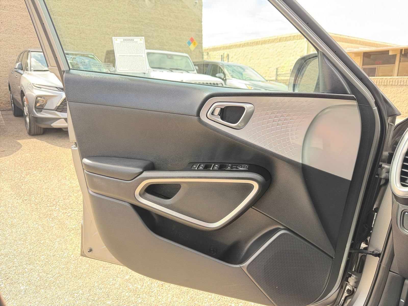 Thumbnail: 2025 Kia Soul - 18
