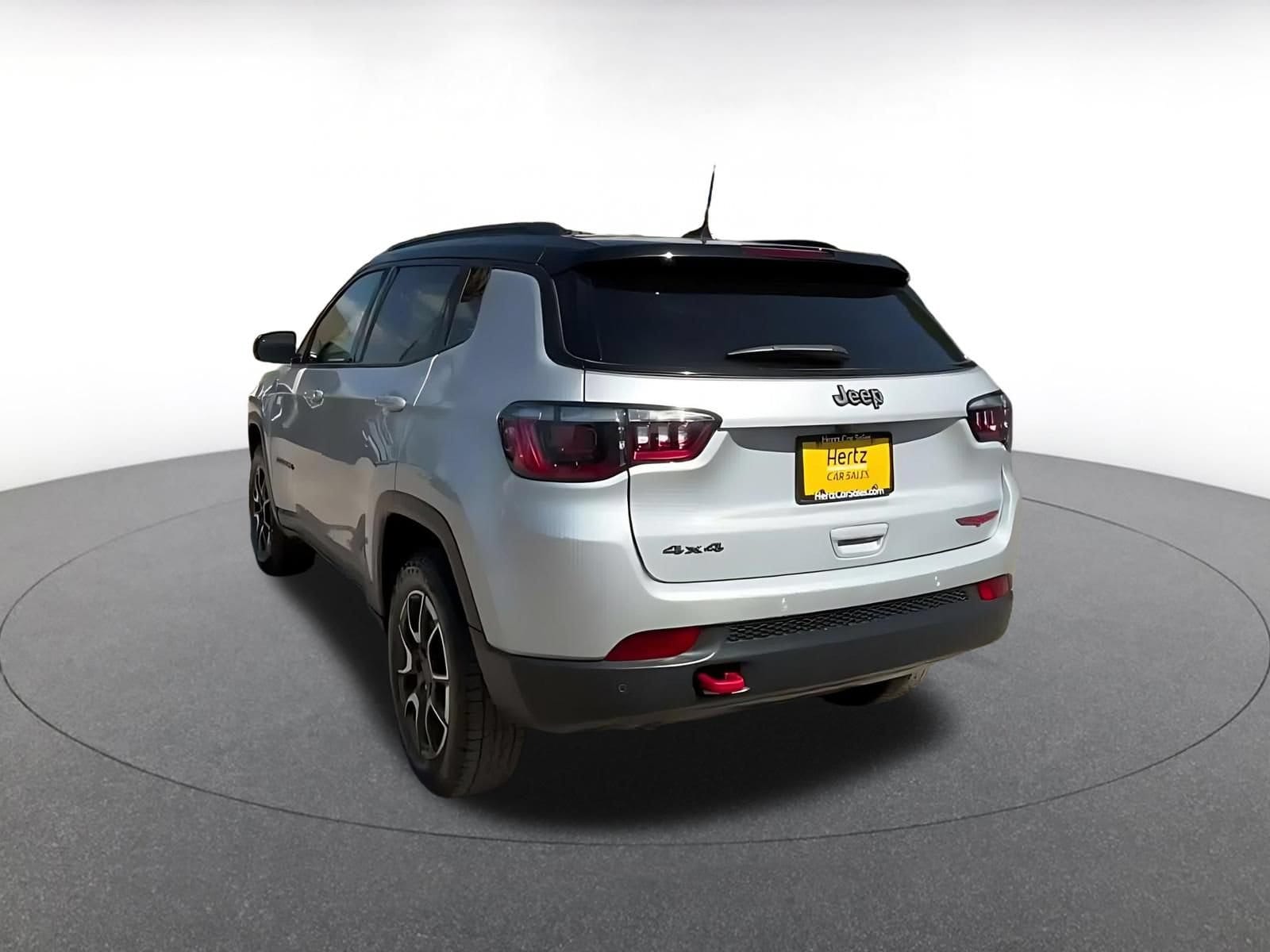 Thumbnail: 2025 Jeep Compass - 10