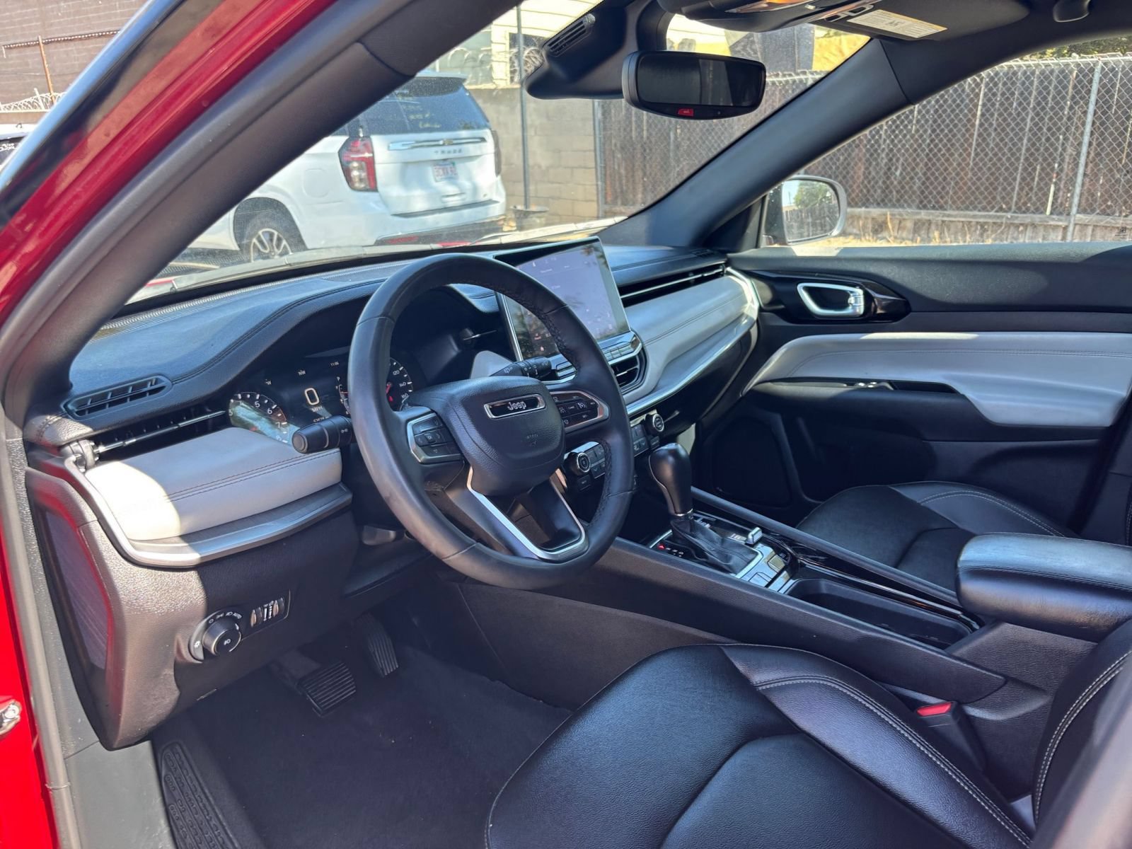 Thumbnail: 2025 Jeep Compass - 34