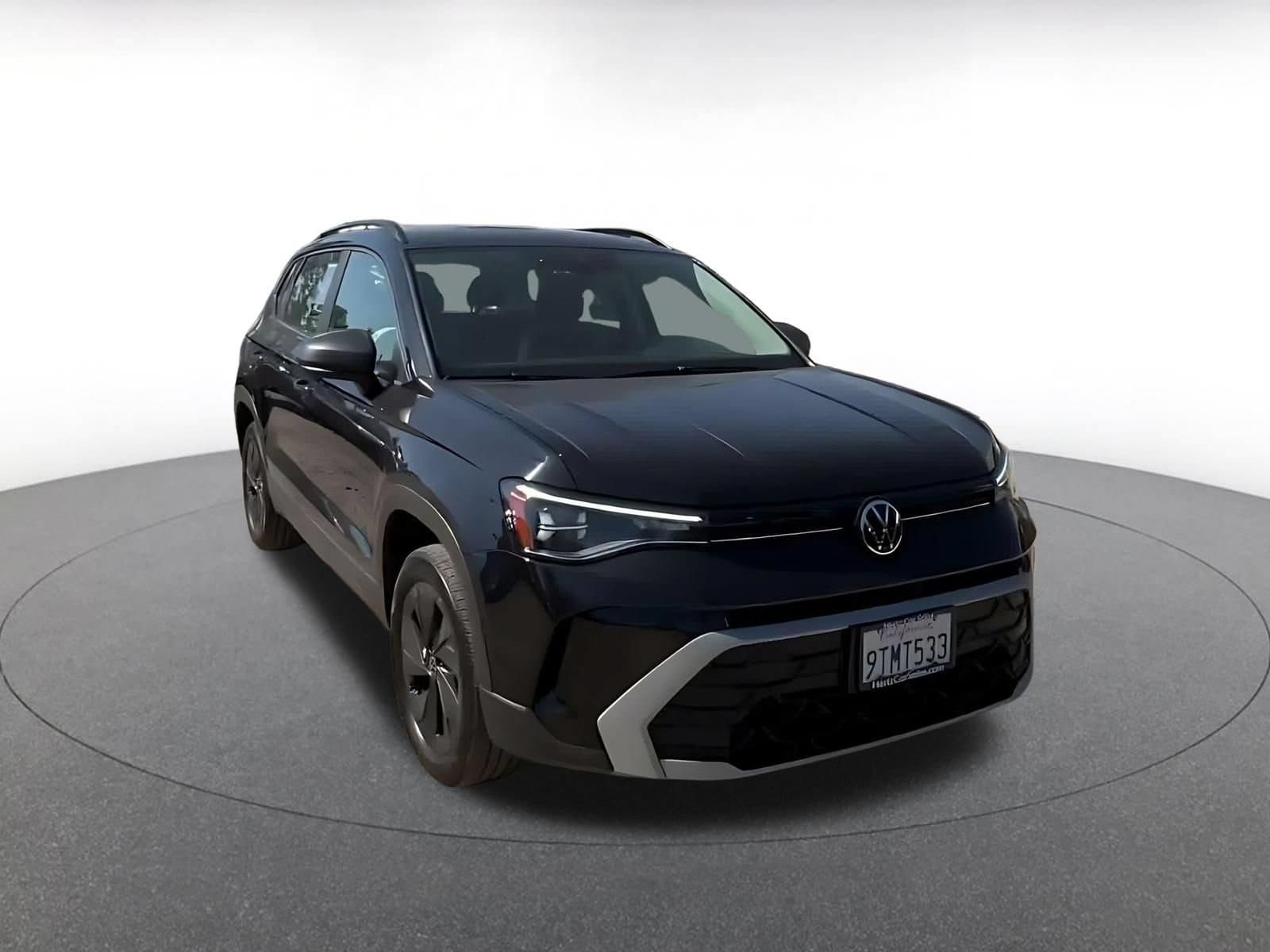 Thumbnail: 2026 Volkswagen Taos - 3