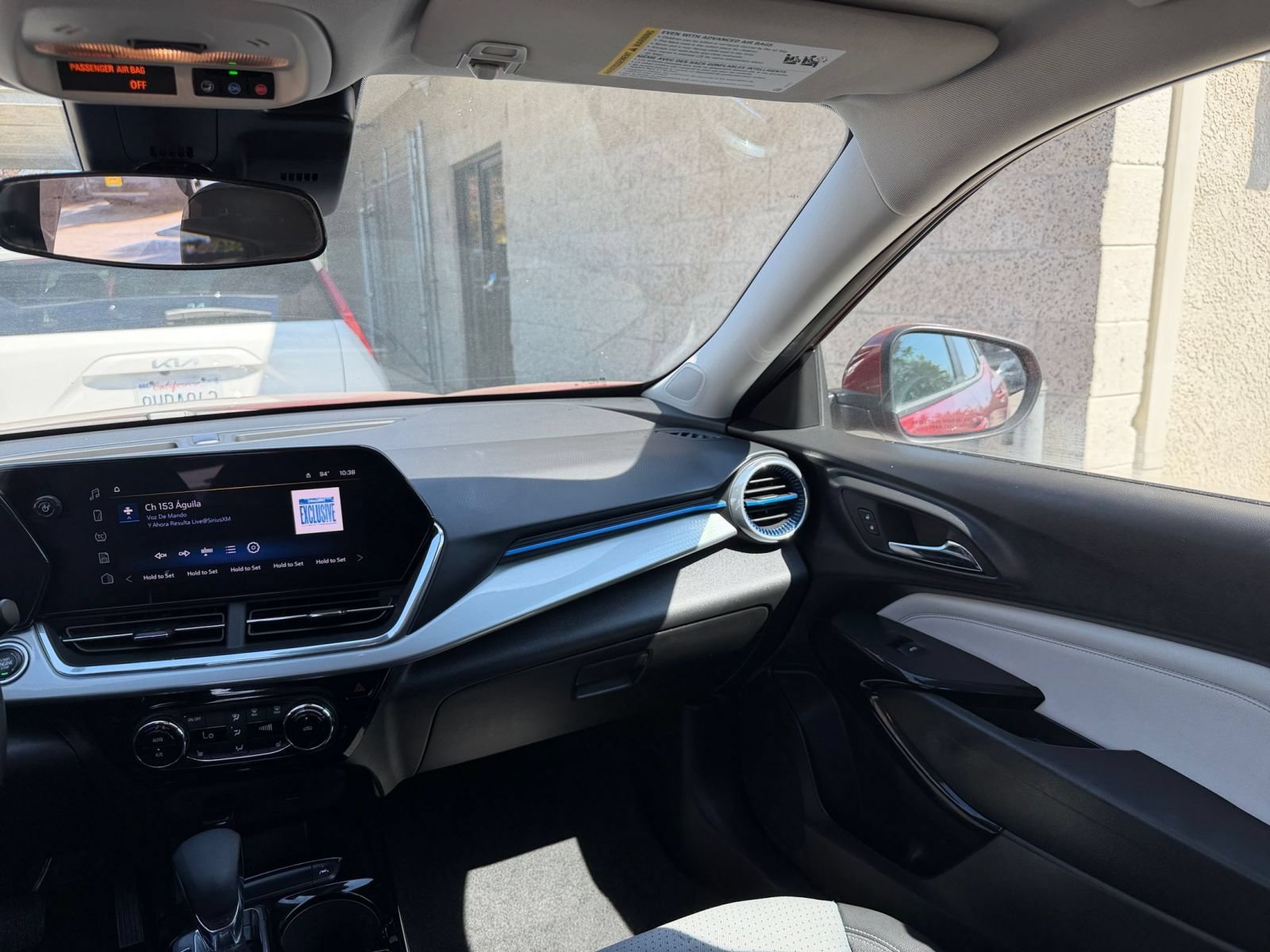 Thumbnail: 2025 Chevrolet Trax - 33