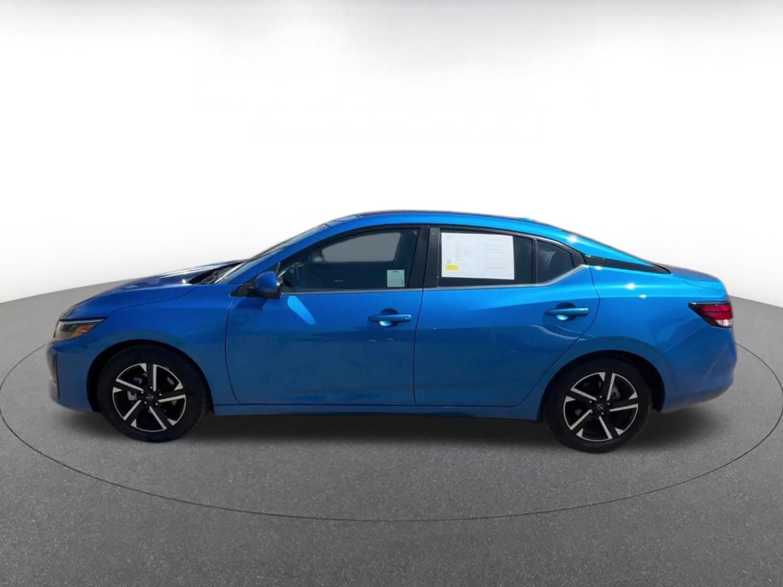Thumbnail: 2025 Nissan Sentra - 8