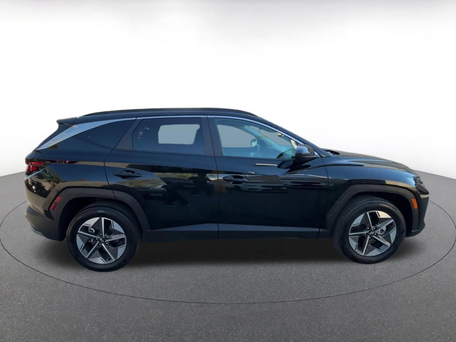 Thumbnail: 2026 Hyundai Tucson - 15