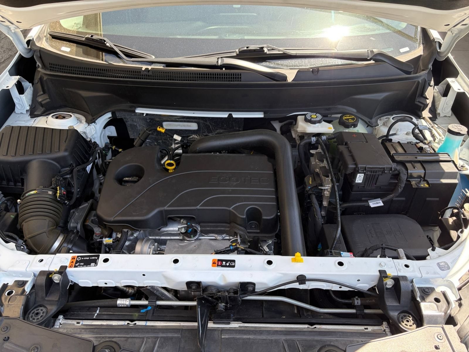 Thumbnail: 2024 Chevrolet Equinox - 32