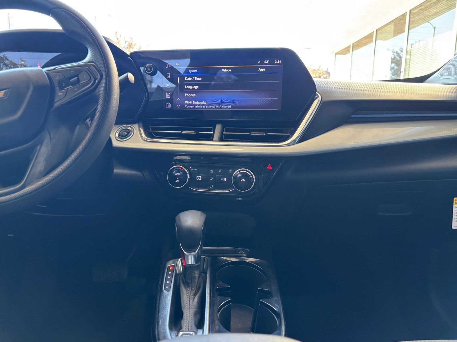 Thumbnail: 2025 Chevrolet Trax - 16