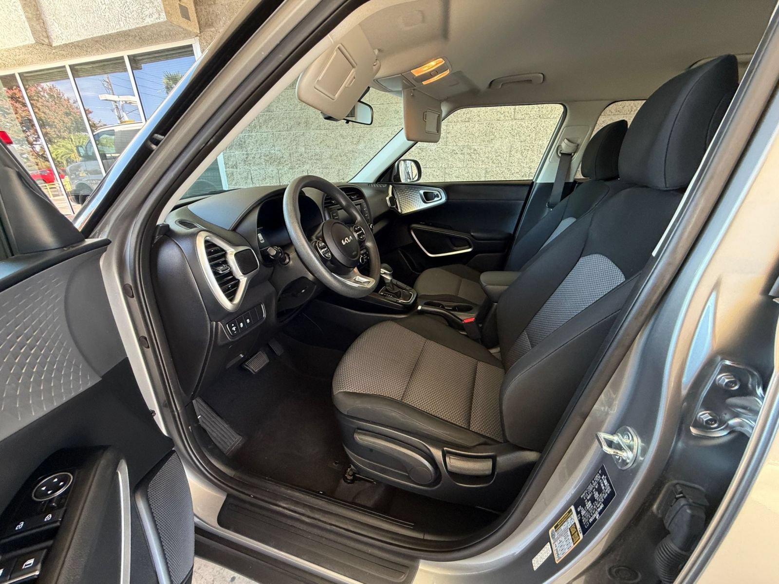 Thumbnail: 2025 Kia Soul - 25