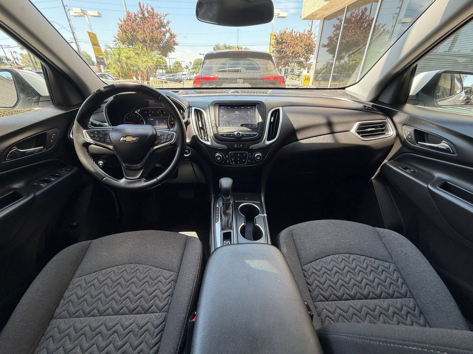 Thumbnail: 2024 Chevrolet Equinox - 33
