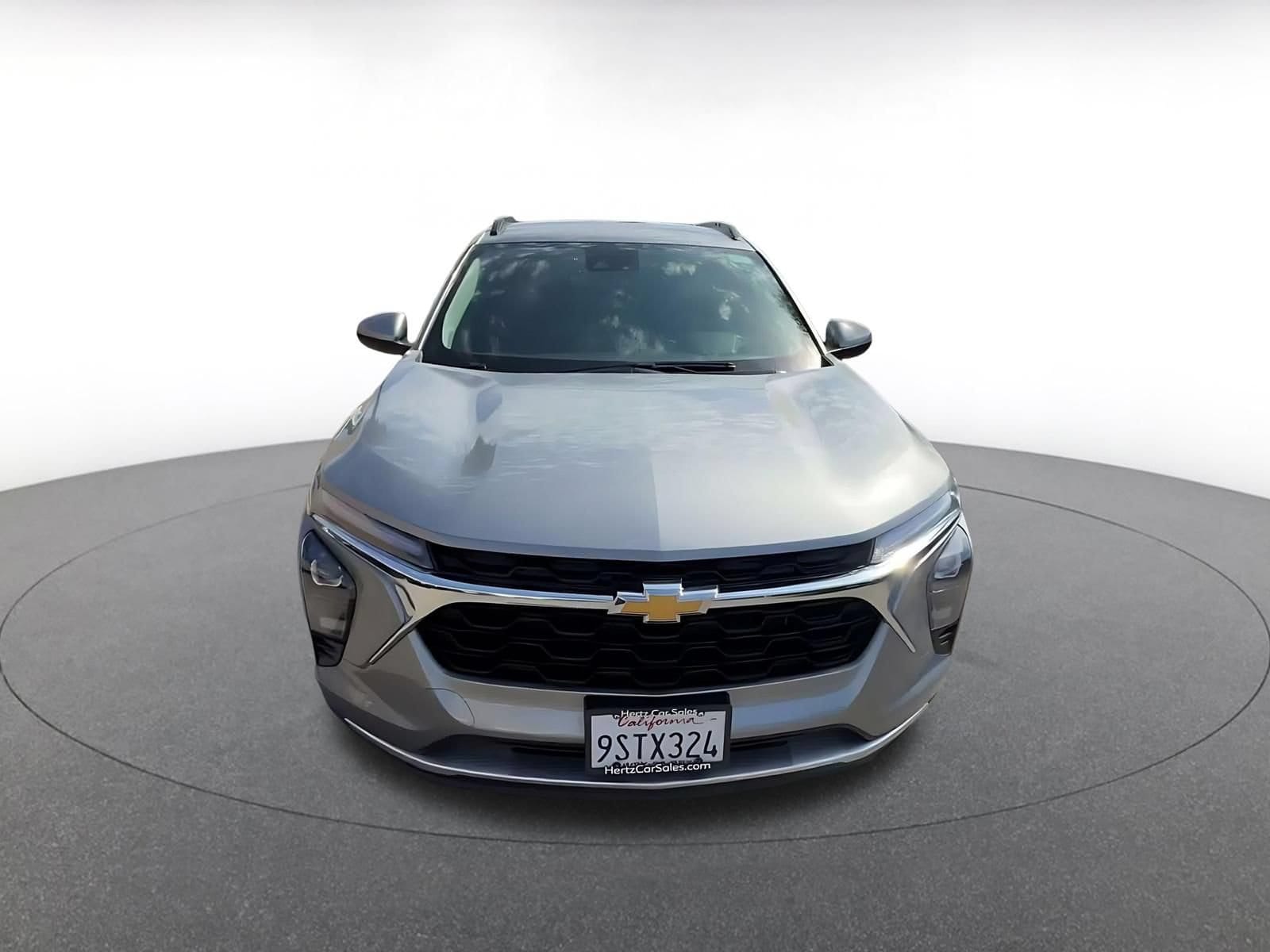 Thumbnail: 2025 Chevrolet Trax - 3