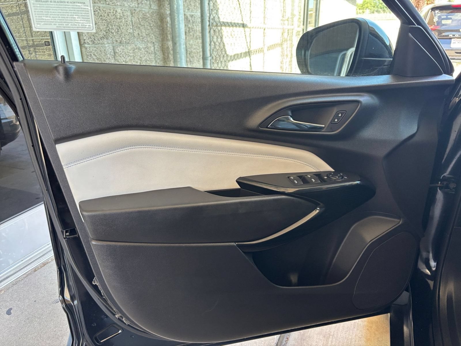 Thumbnail: 2025 Chevrolet Trax - 18