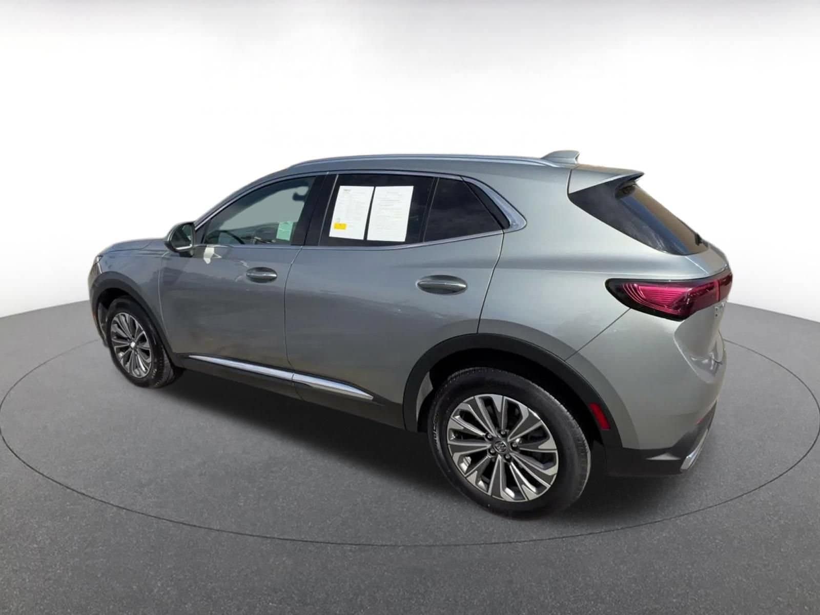 Thumbnail: 2024 Buick Envision - 9