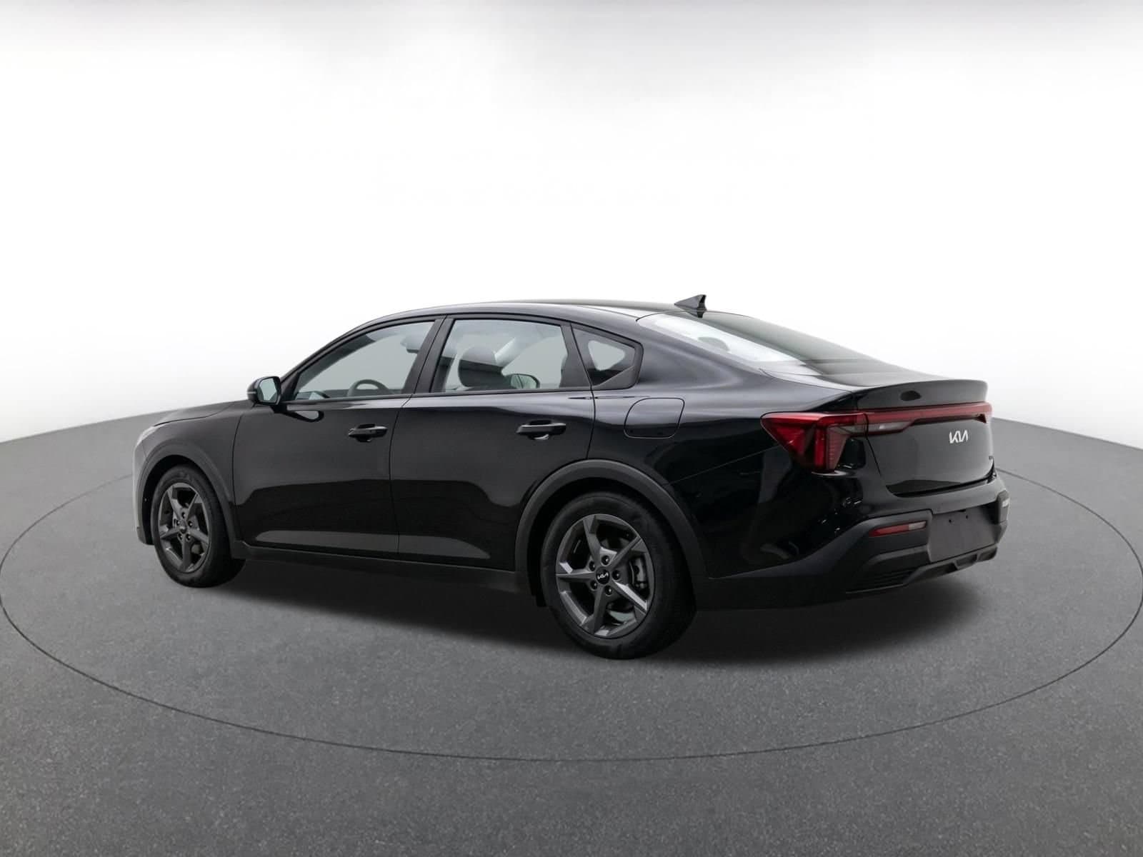 Thumbnail: 2026 Kia K4 - 6