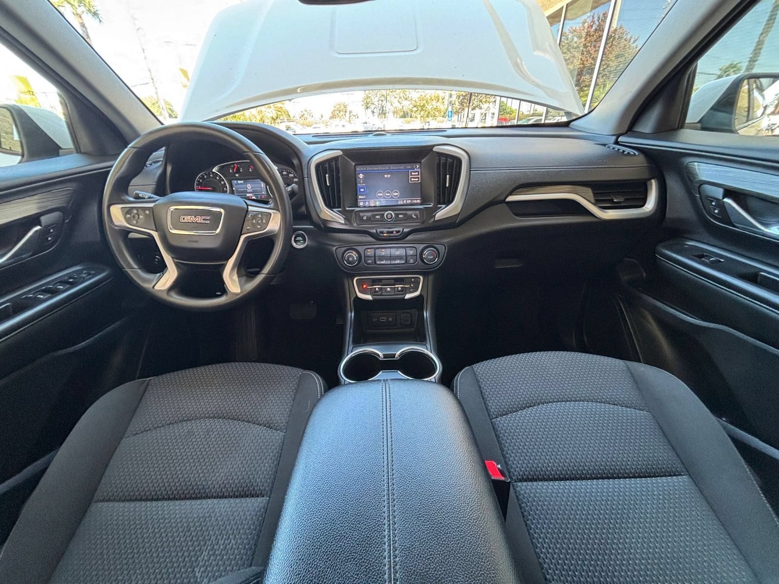 Thumbnail: 2024 GMC Terrain - 31