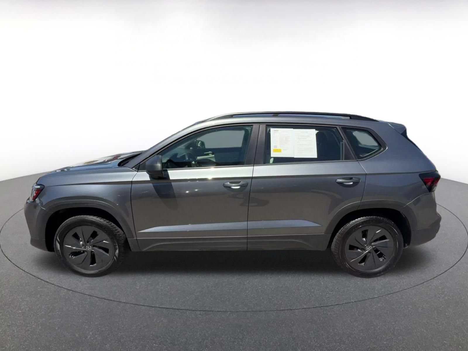 Thumbnail: 2026 Volkswagen Taos - 8