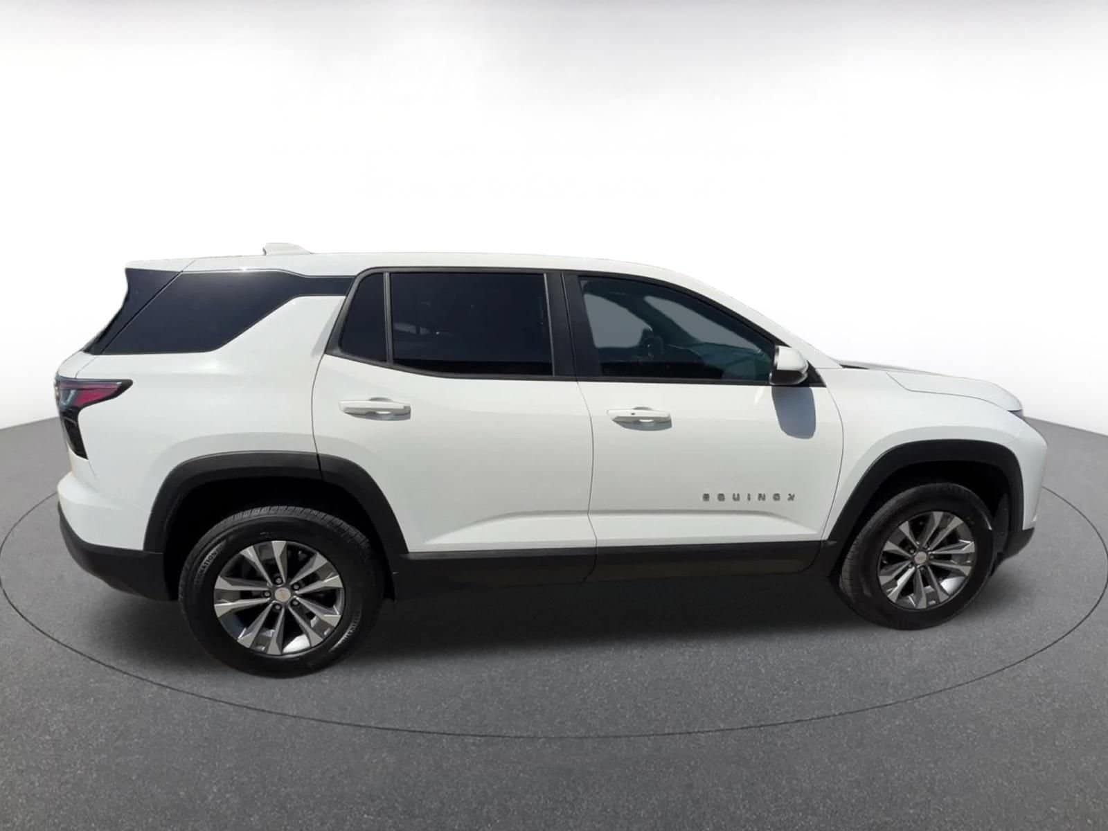 Thumbnail: 2025 Chevrolet Equinox - 15