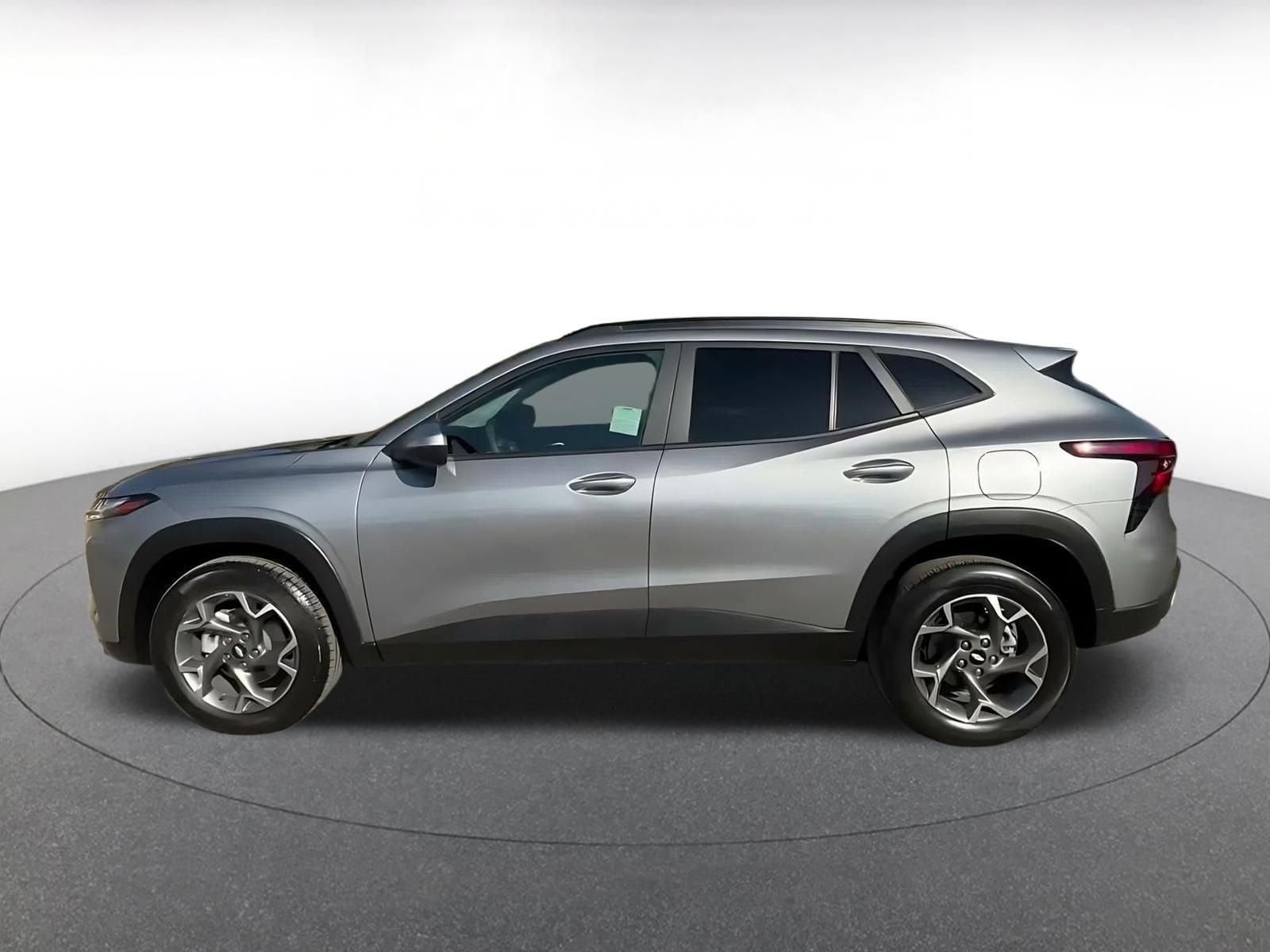 Thumbnail: 2026 Nissan Rogue - 8