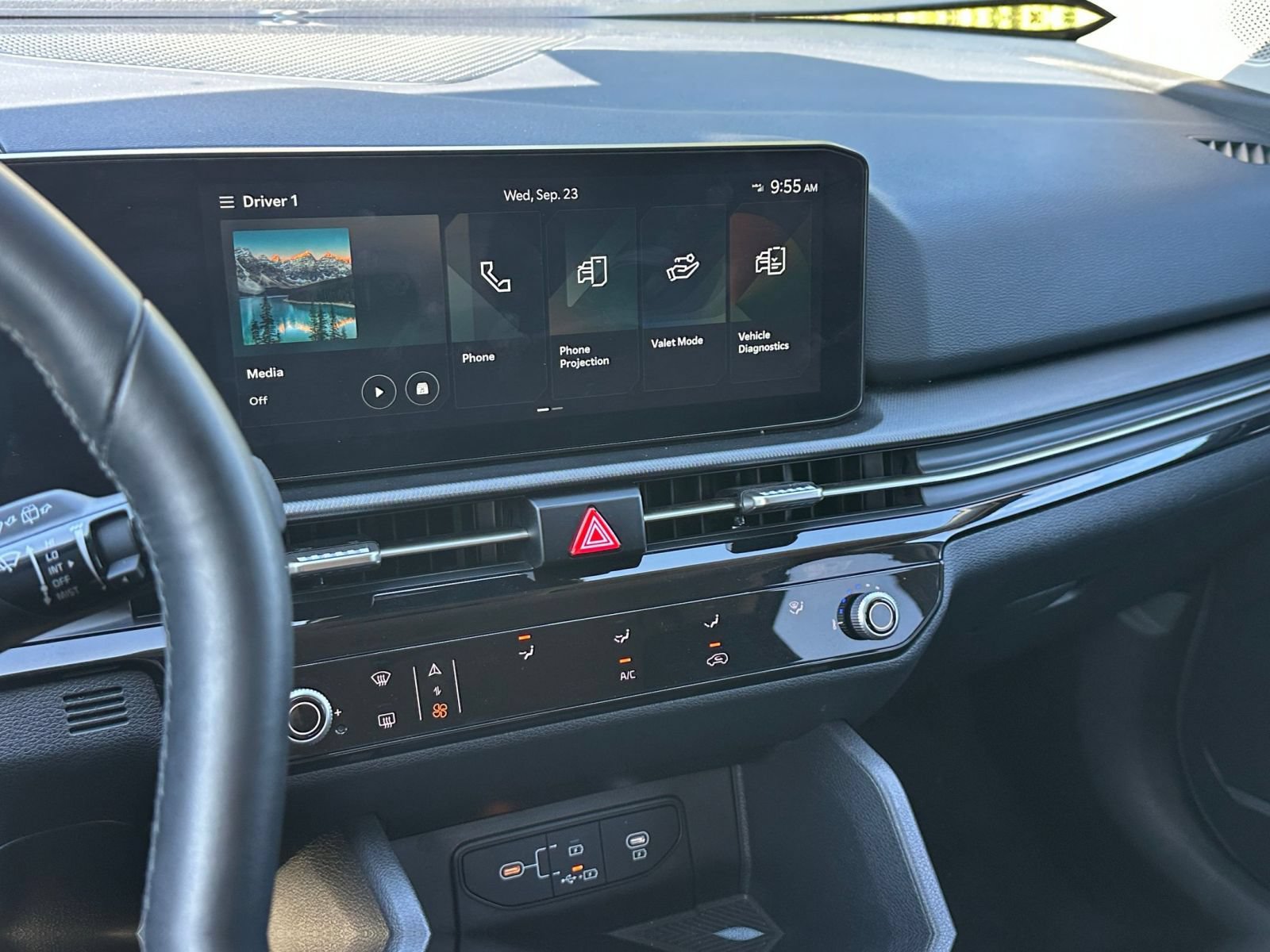 Thumbnail: 2026 Kia Sportage - 16