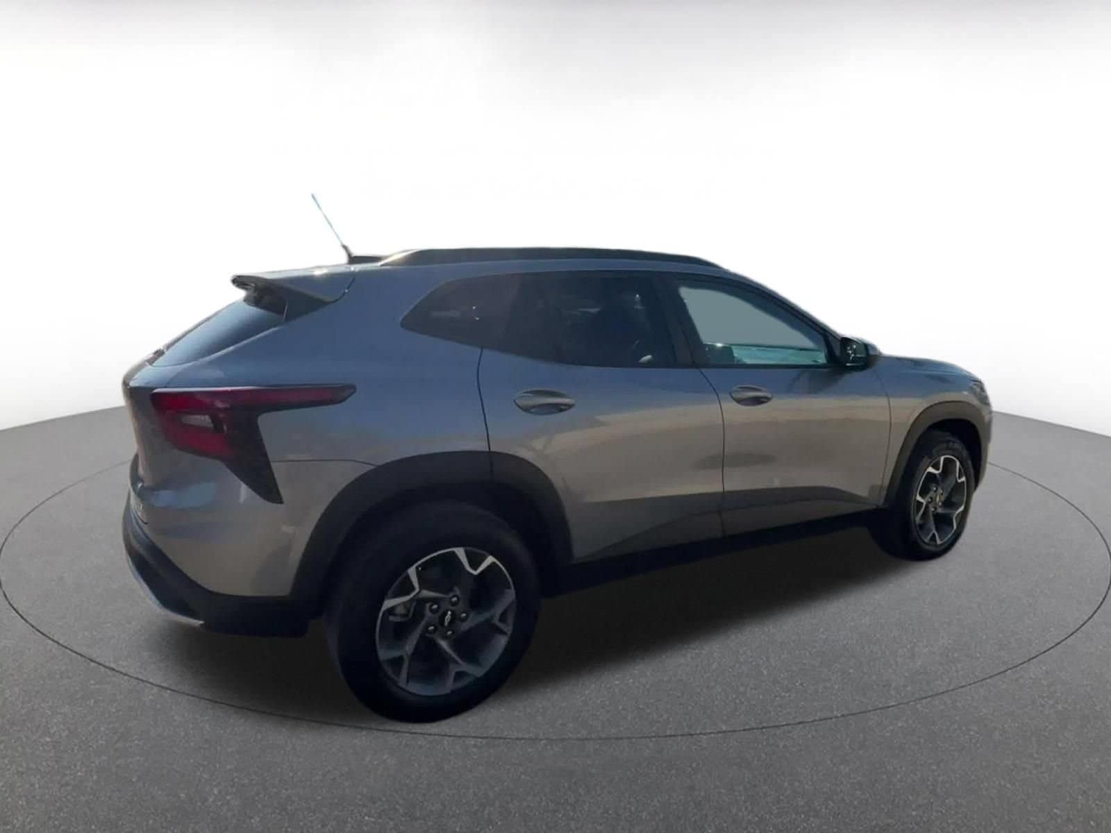 Thumbnail: 2025 Chevrolet Trax - 14