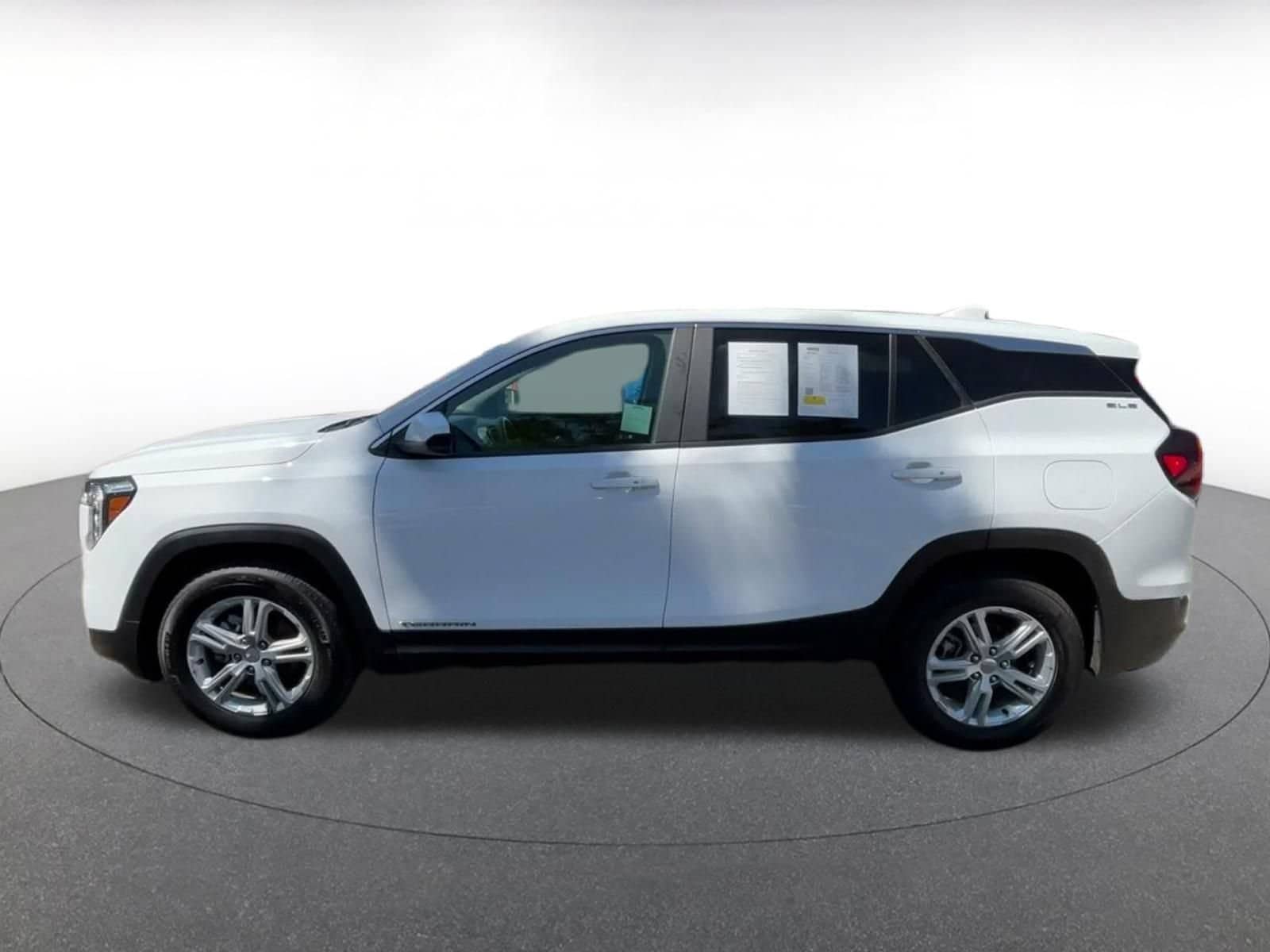 Thumbnail: 2024 GMC Terrain - 8