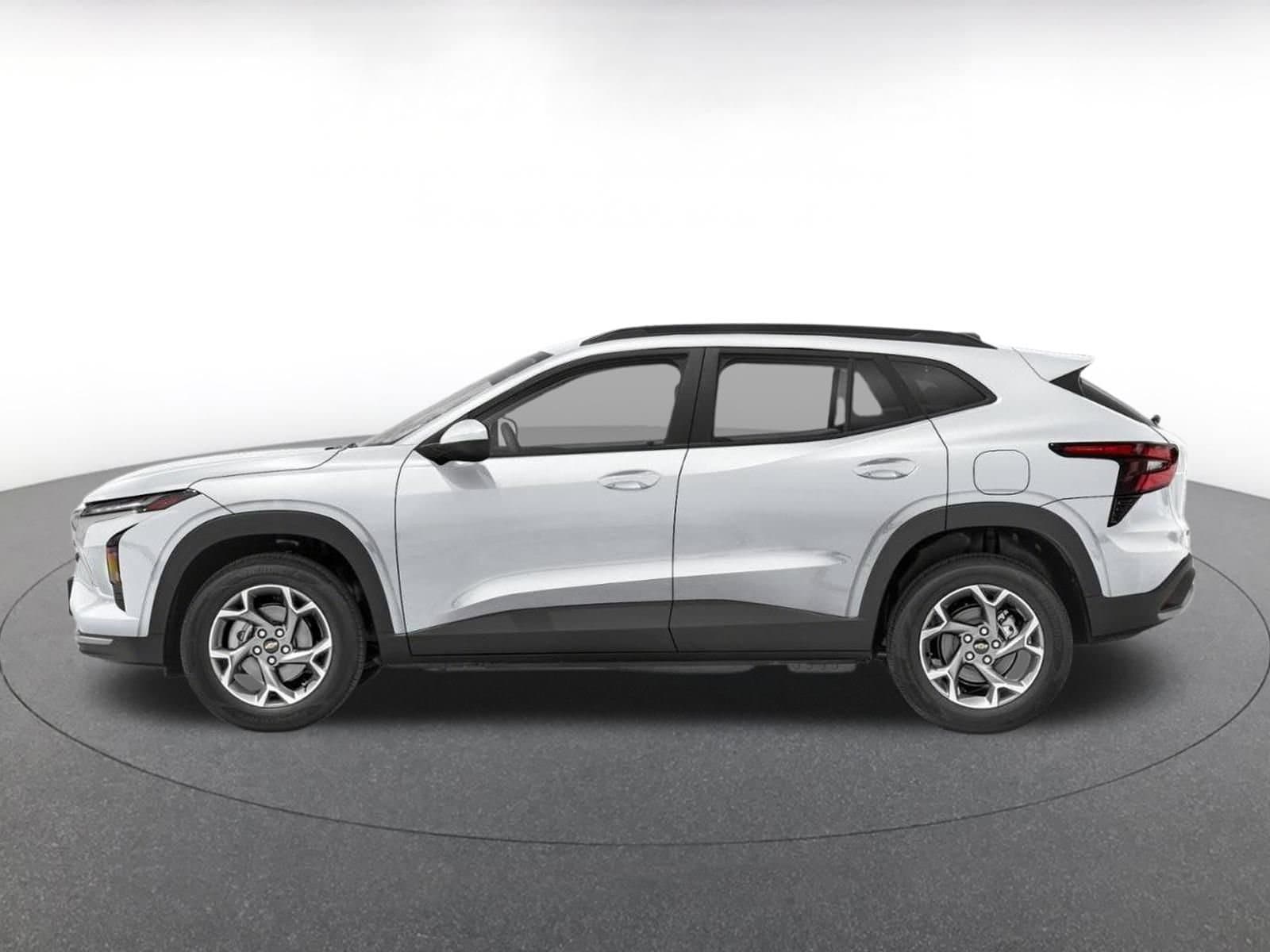Thumbnail: 2025 Chevrolet Trax - 4