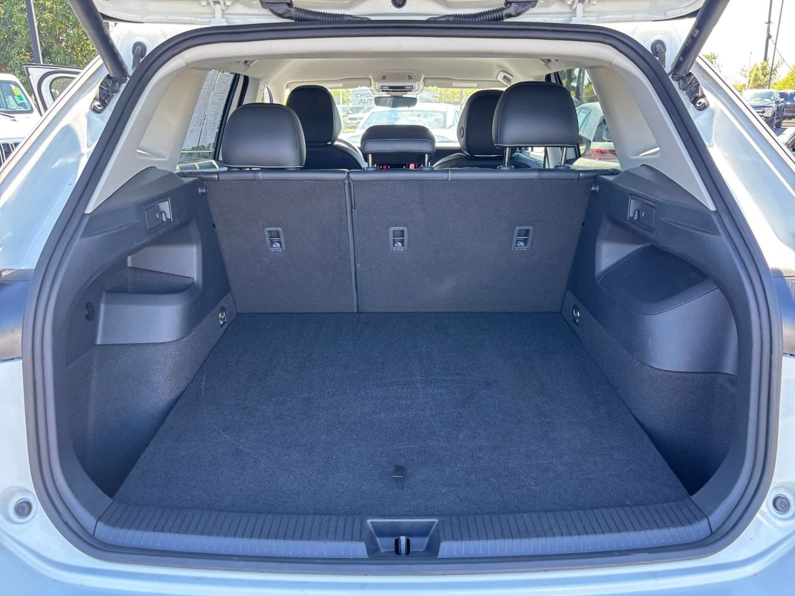 Thumbnail: 2026 Volkswagen Tiguan - 32