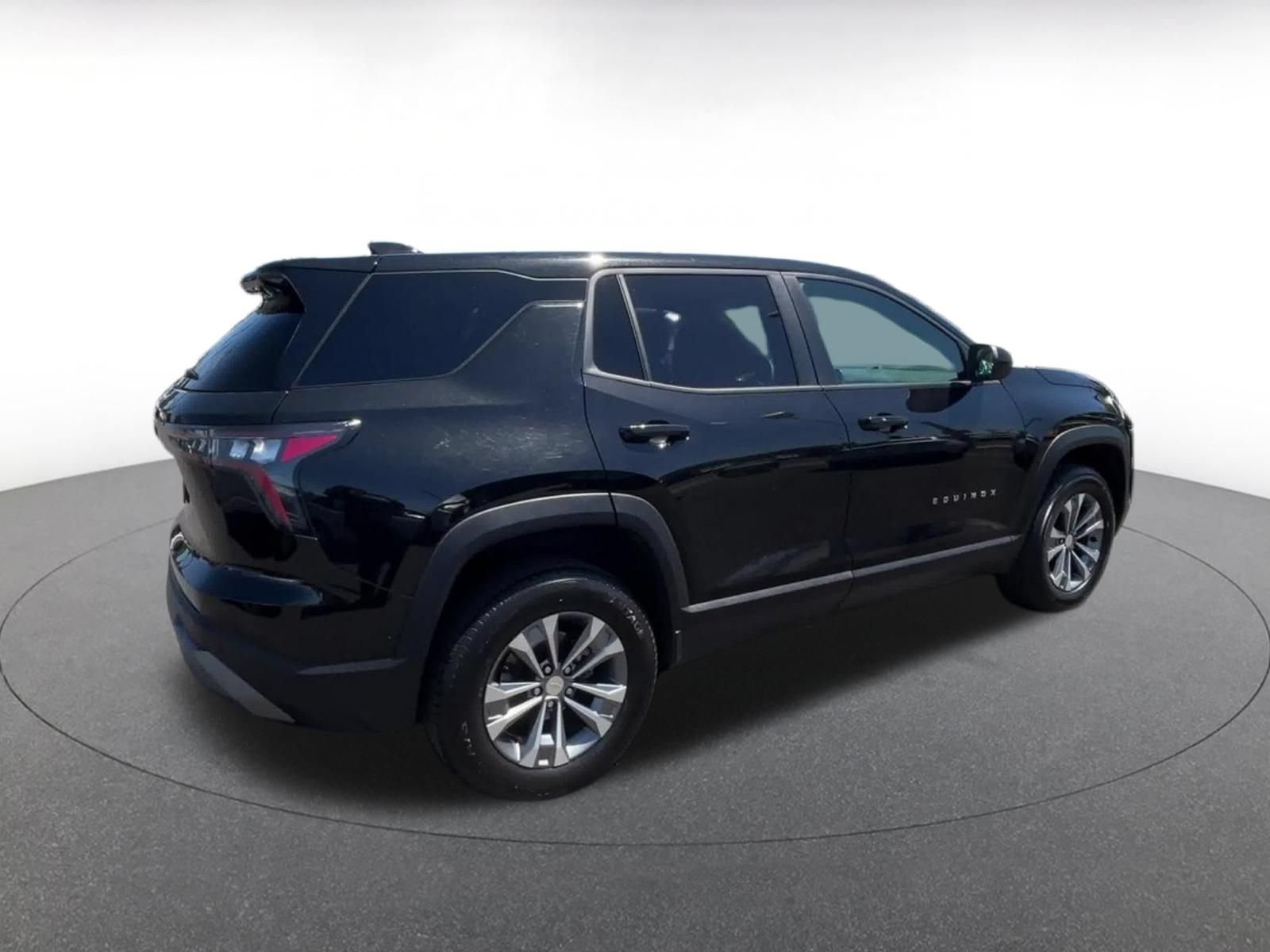 Thumbnail: 2025 Chevrolet Equinox - 13