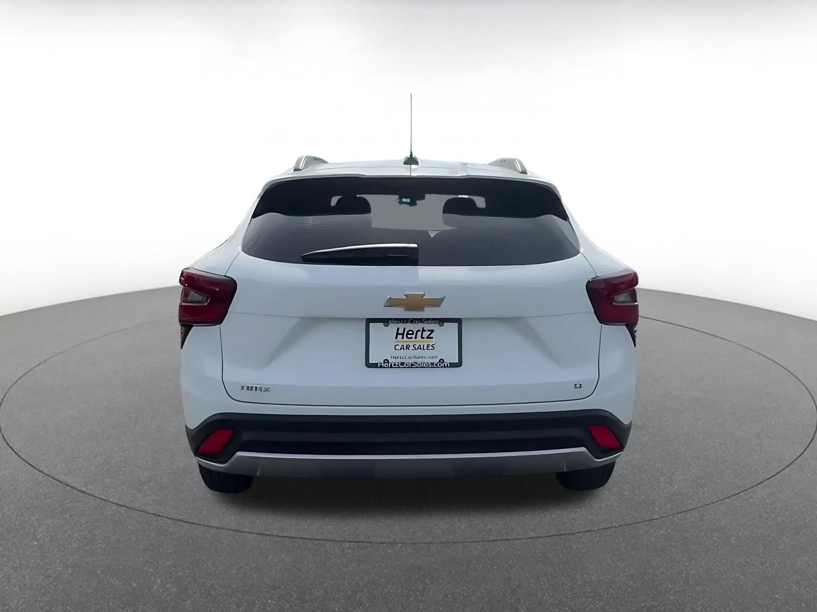 Thumbnail: 2025 Chevrolet Trax - 12