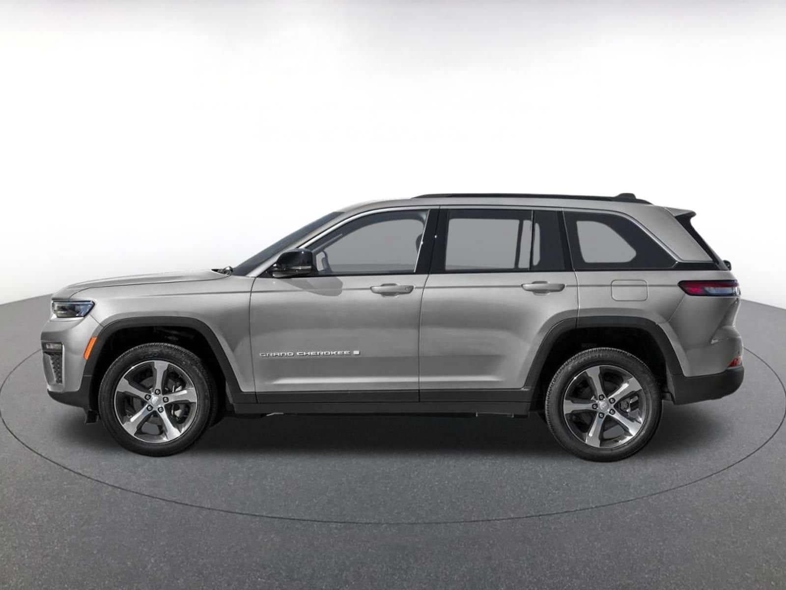 Thumbnail: 2026 Jeep Grand Cherokee - 9
