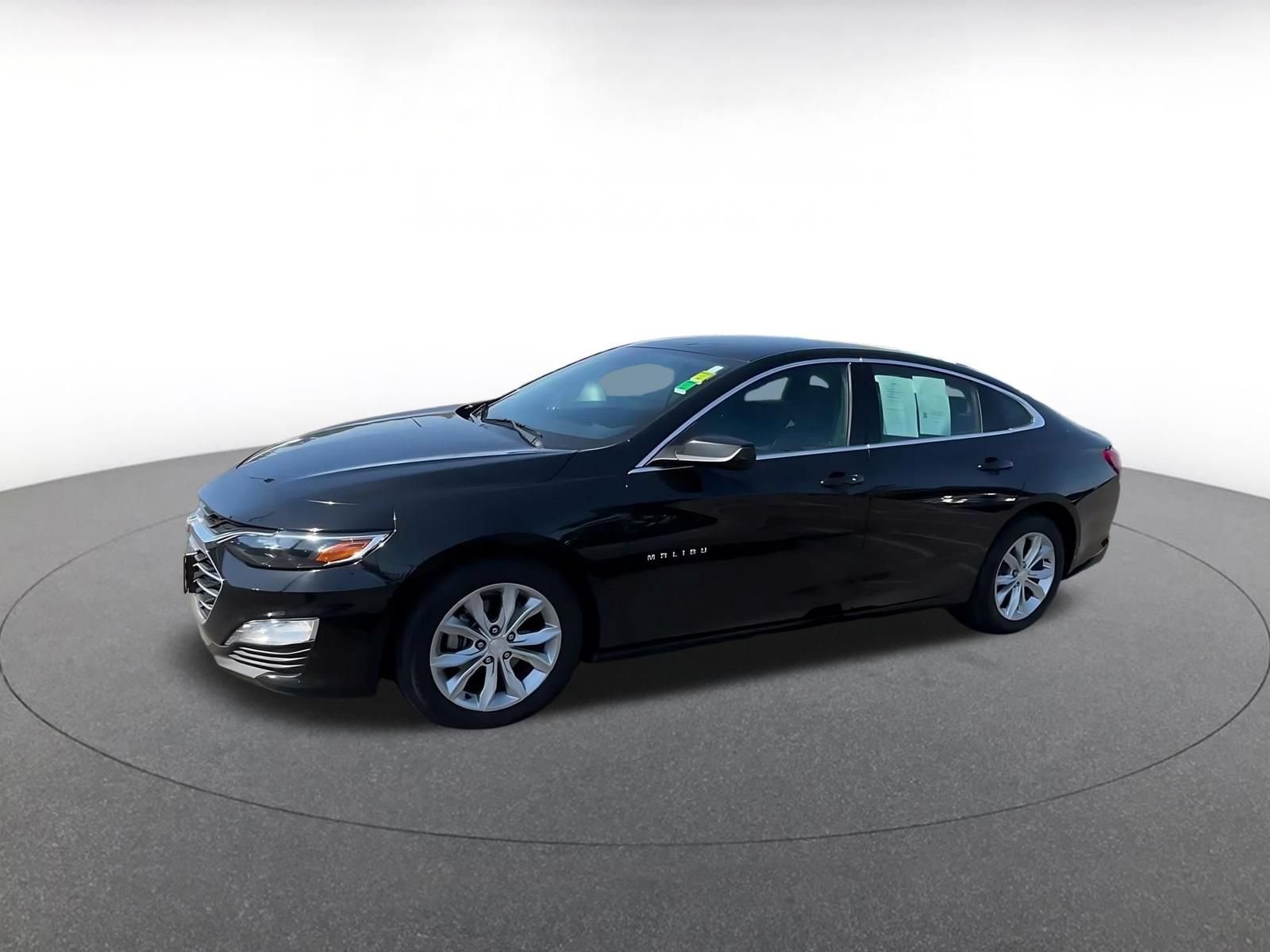 Thumbnail: 2023 Chevrolet Malibu - 7