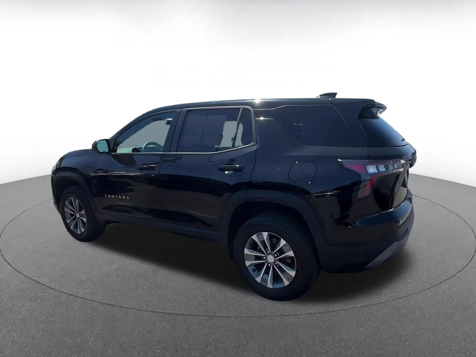 Thumbnail: 2025 Chevrolet Equinox - 9