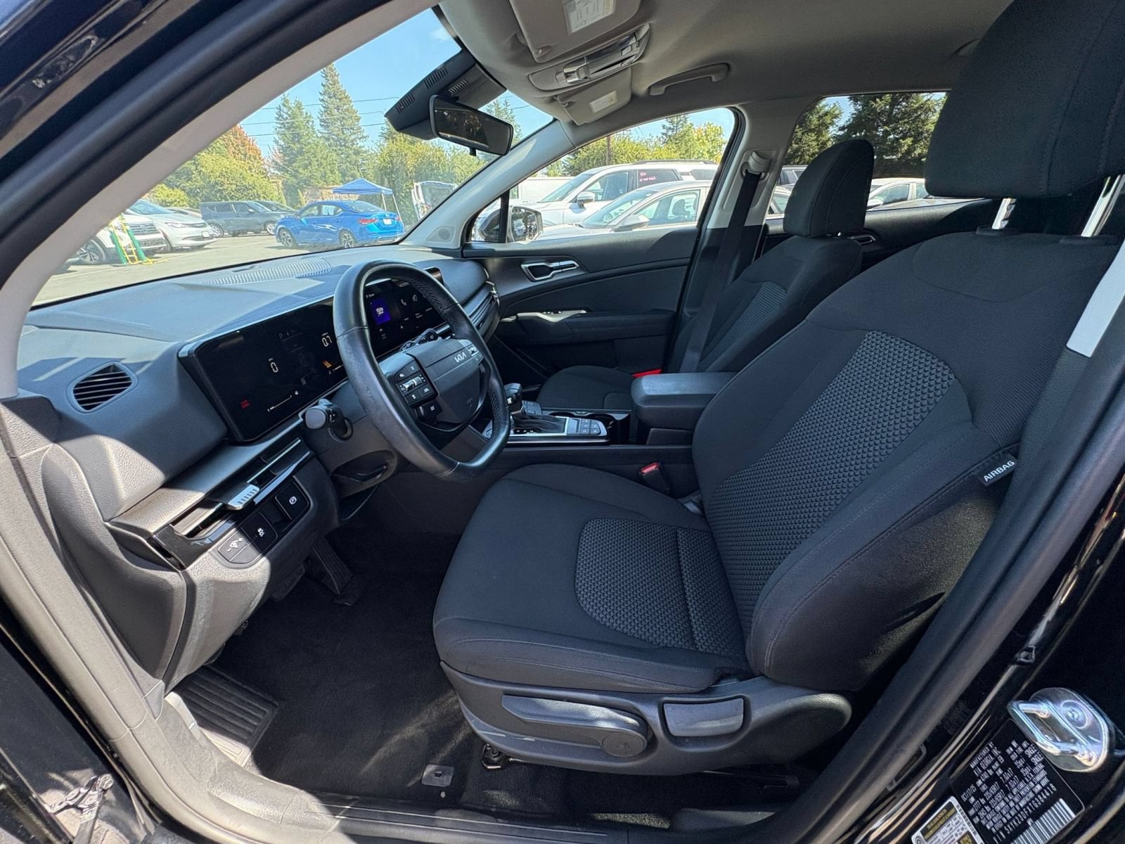 Thumbnail: 2026 Kia Sportage - 26