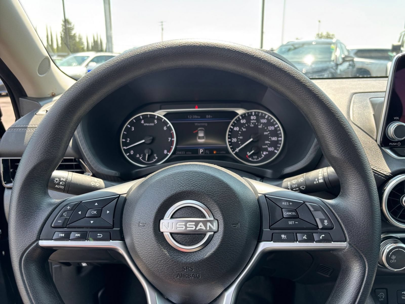 Thumbnail: 2025 Nissan Sentra - 25