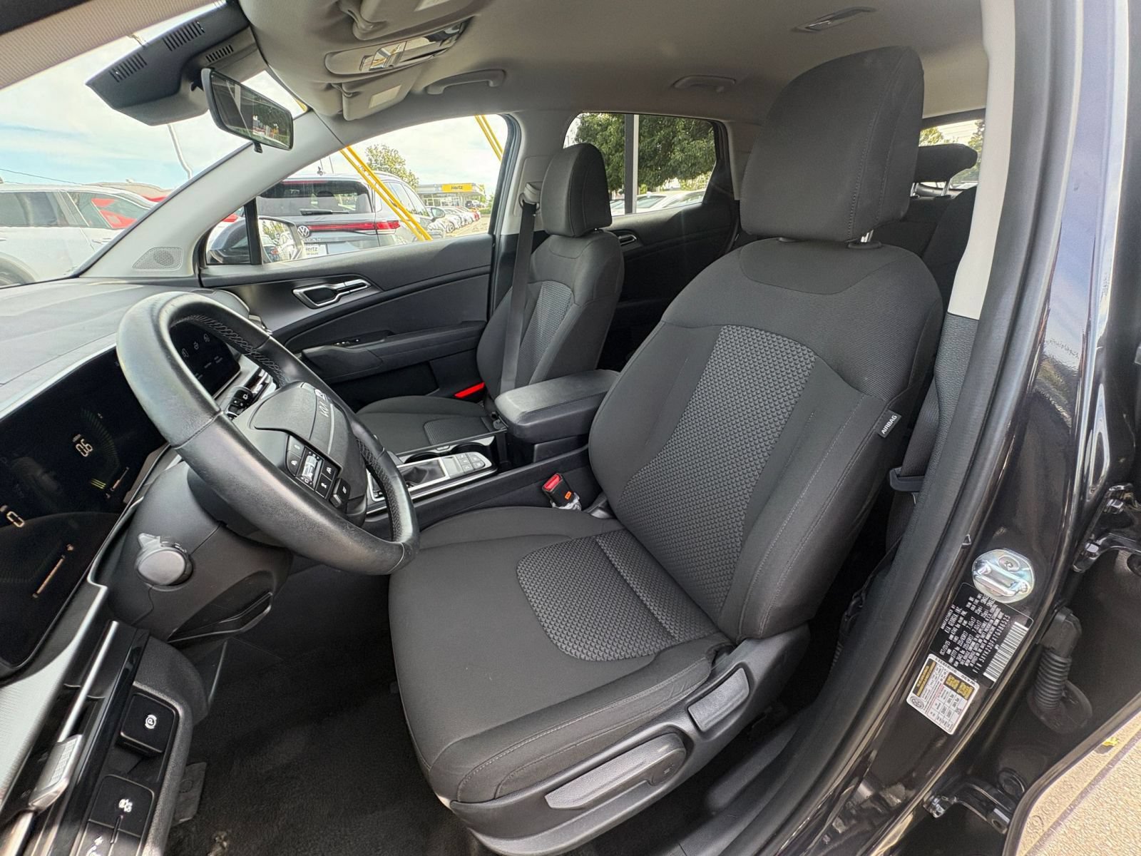 Thumbnail: 2026 Kia Sportage - 35
