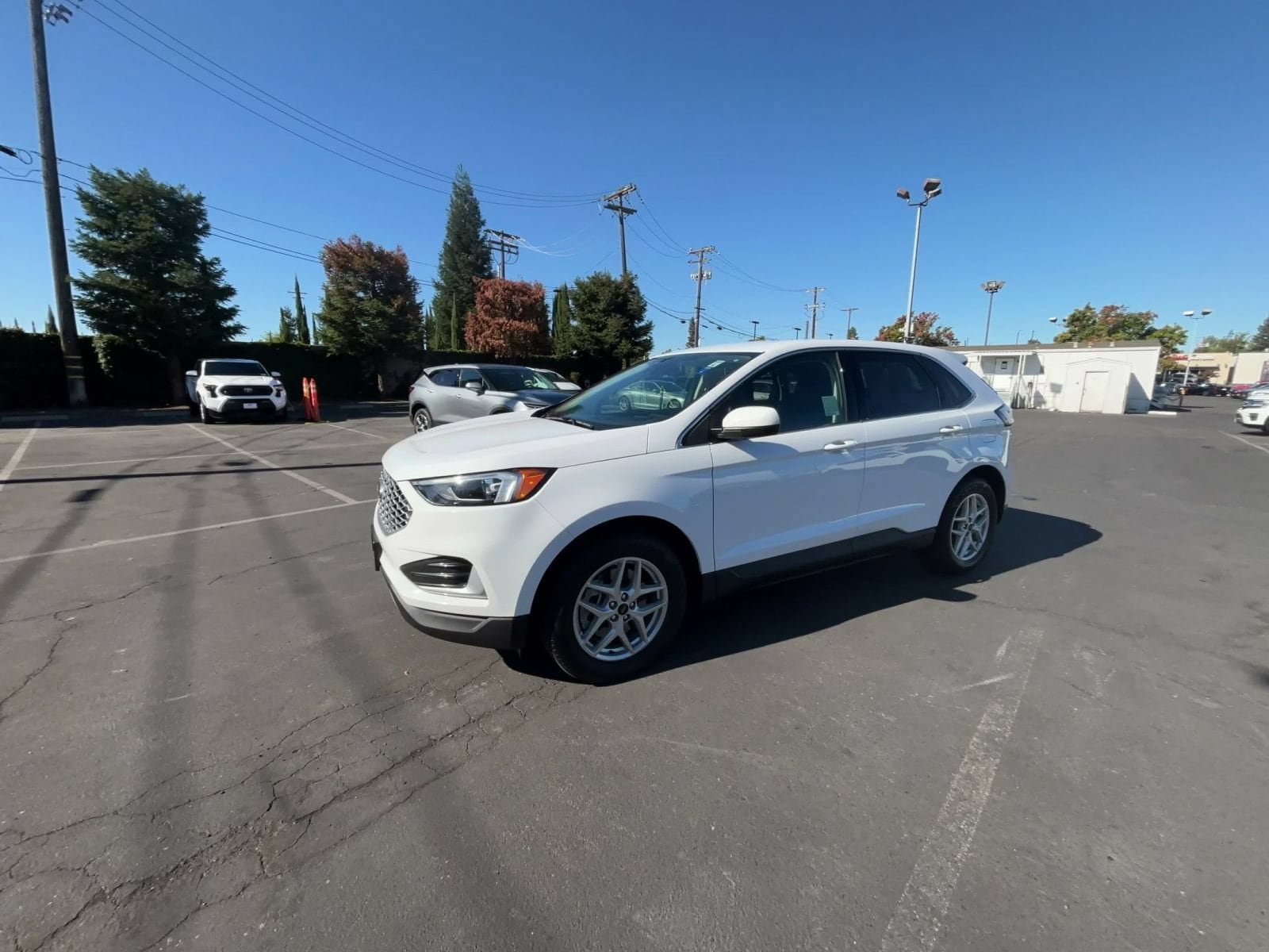 Thumbnail: 2024 Ford Edge - 7