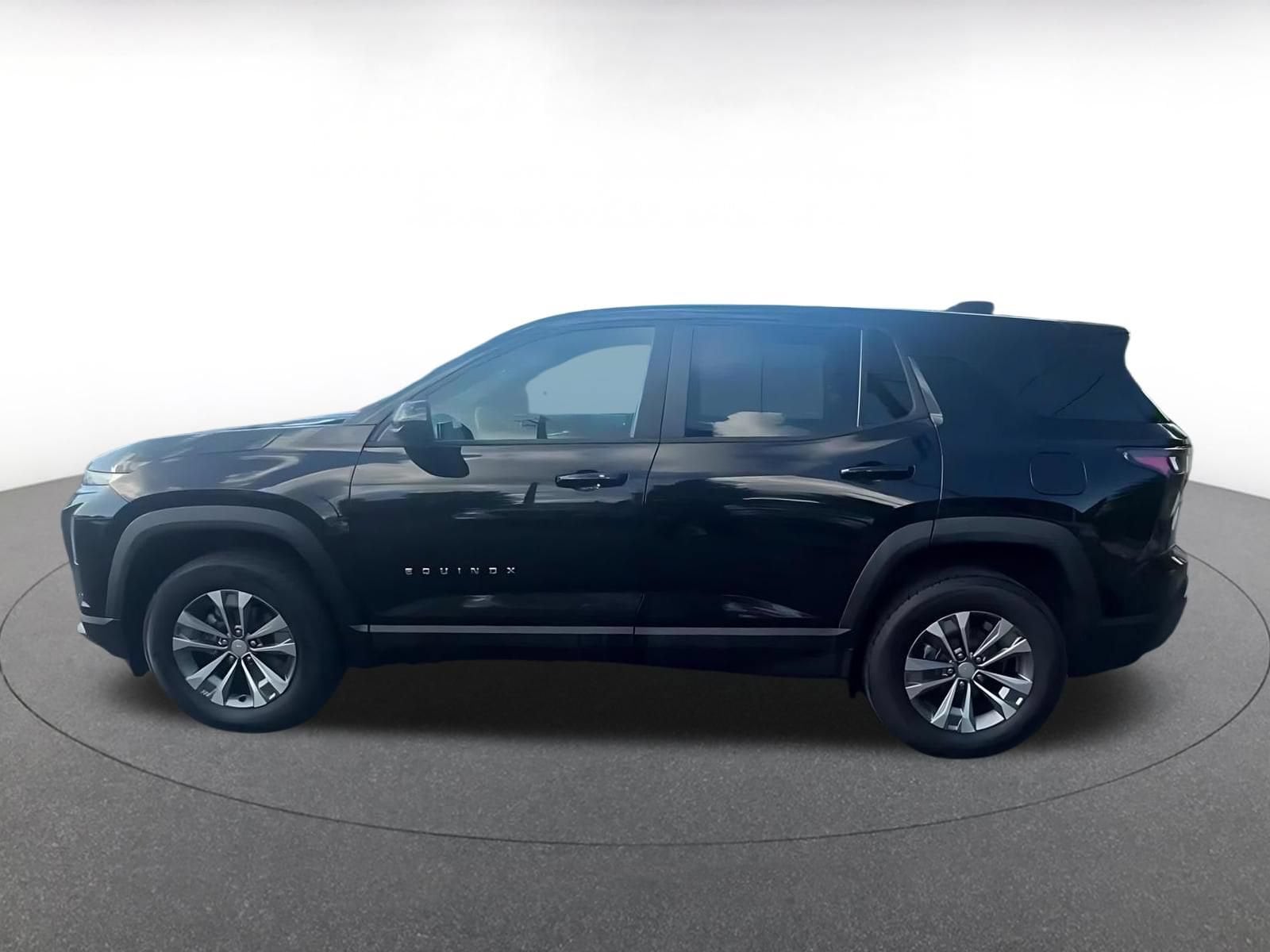 Thumbnail: 2025 Chevrolet Equinox - 8
