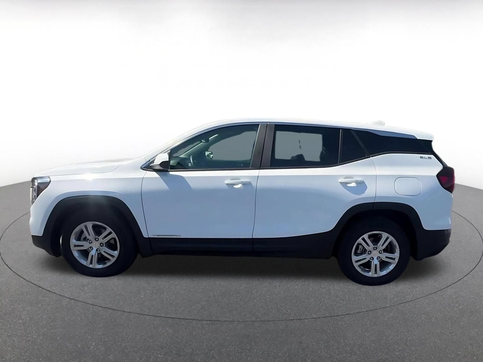 Thumbnail: 2024 GMC Terrain - 8