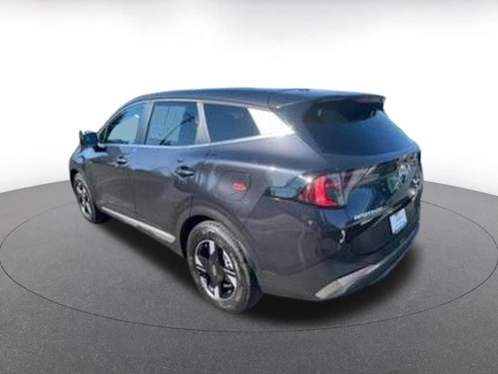 Thumbnail: 2026 Kia Sportage - 6