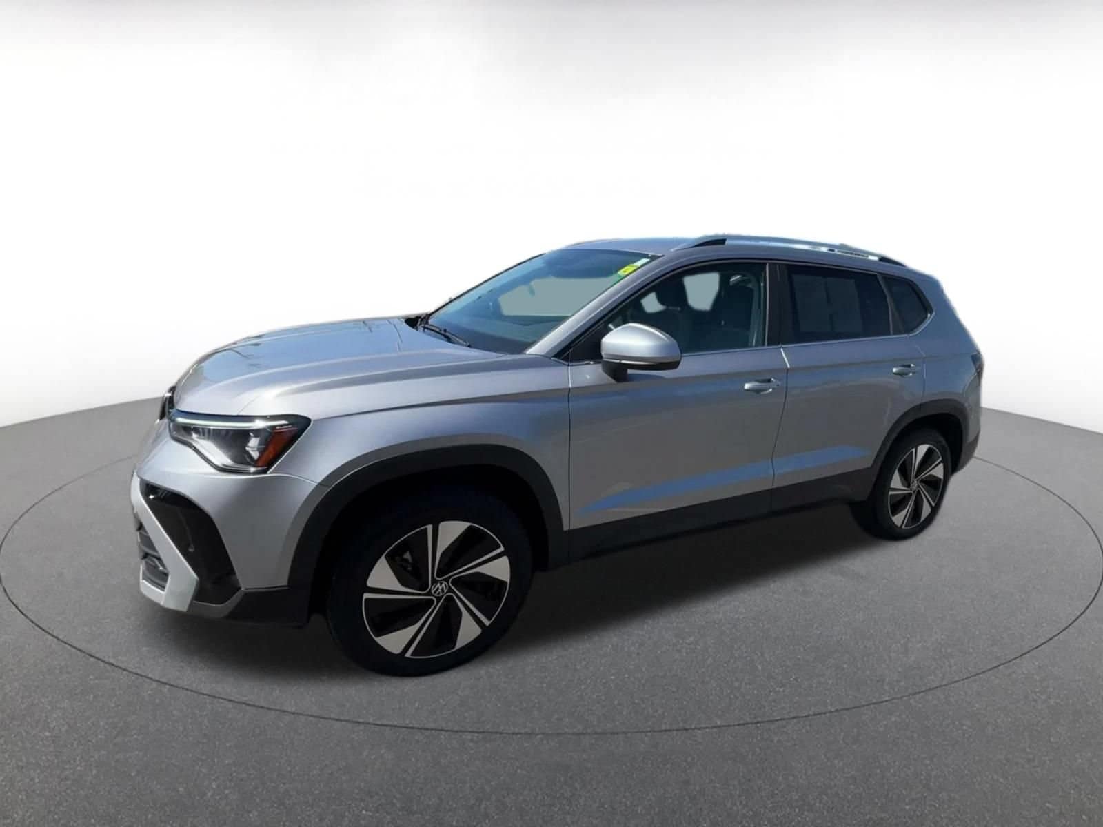 Thumbnail: 2026 Volkswagen Taos - 7