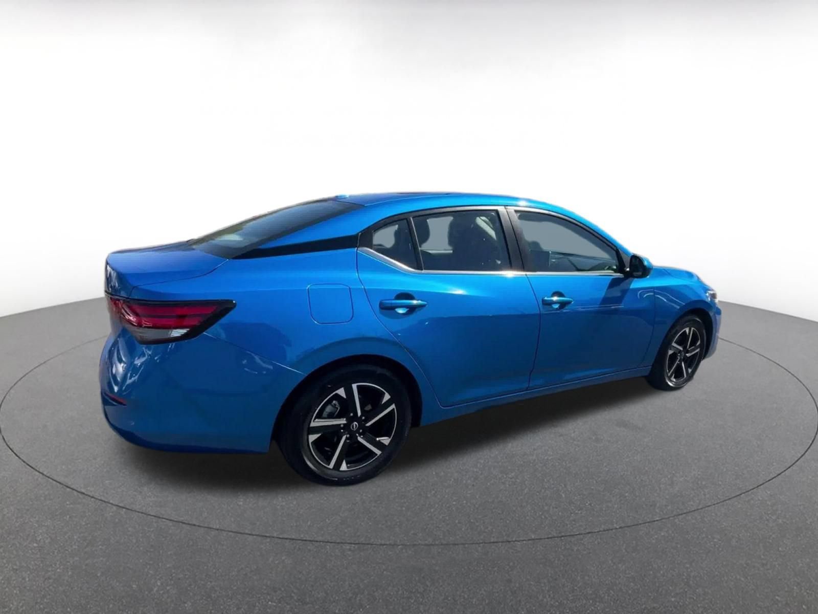 Thumbnail: 2025 Nissan Sentra - 13