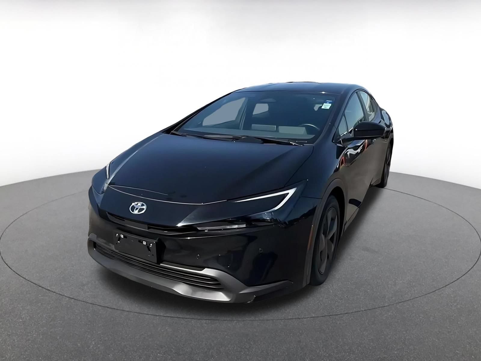 Thumbnail: 2025 Toyota Prius - 7
